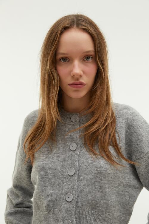 BİSİKLET YAKA CROP HIRKA