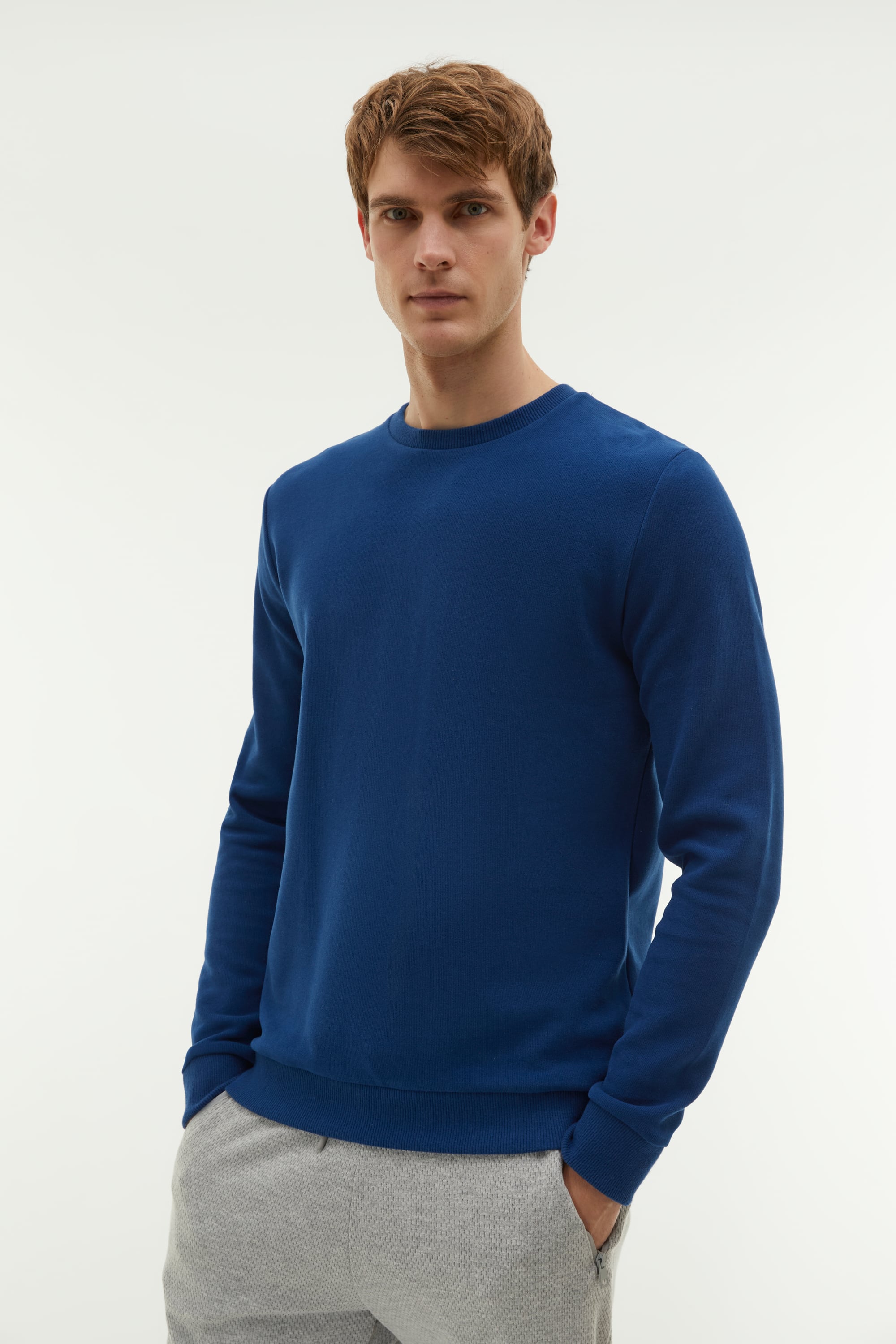 BİSİKLET YAKA SWEATSHIRT