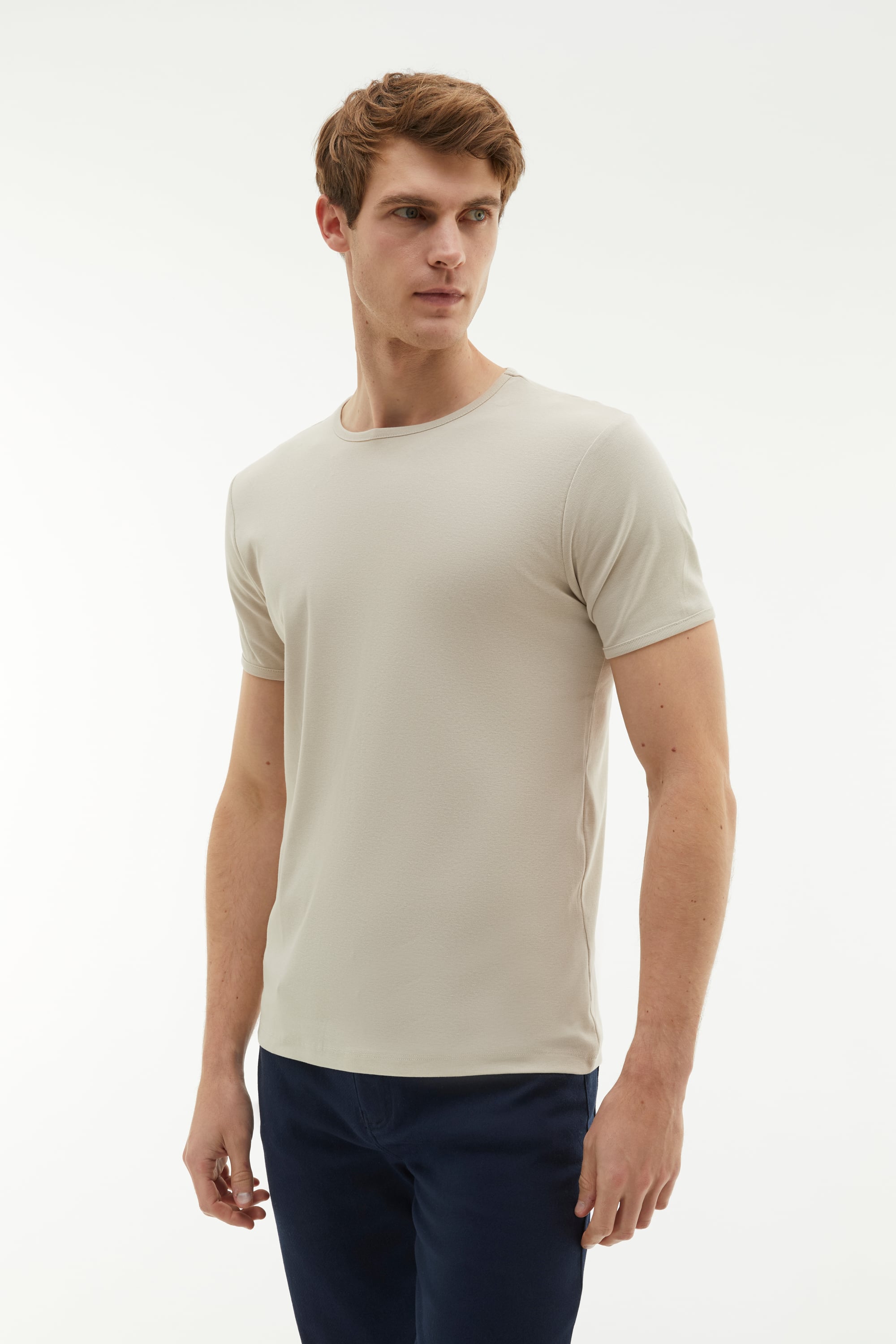 BİSİKLET YAKA KISA KOLLU T-SHIRT