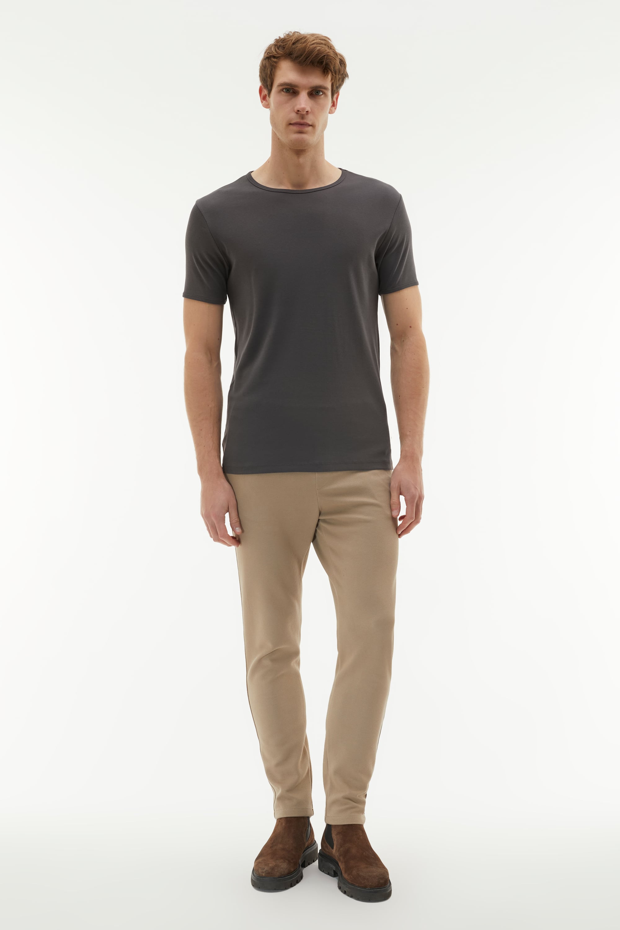 BİSİKLET YAKA KISA KOLLU T-SHIRT