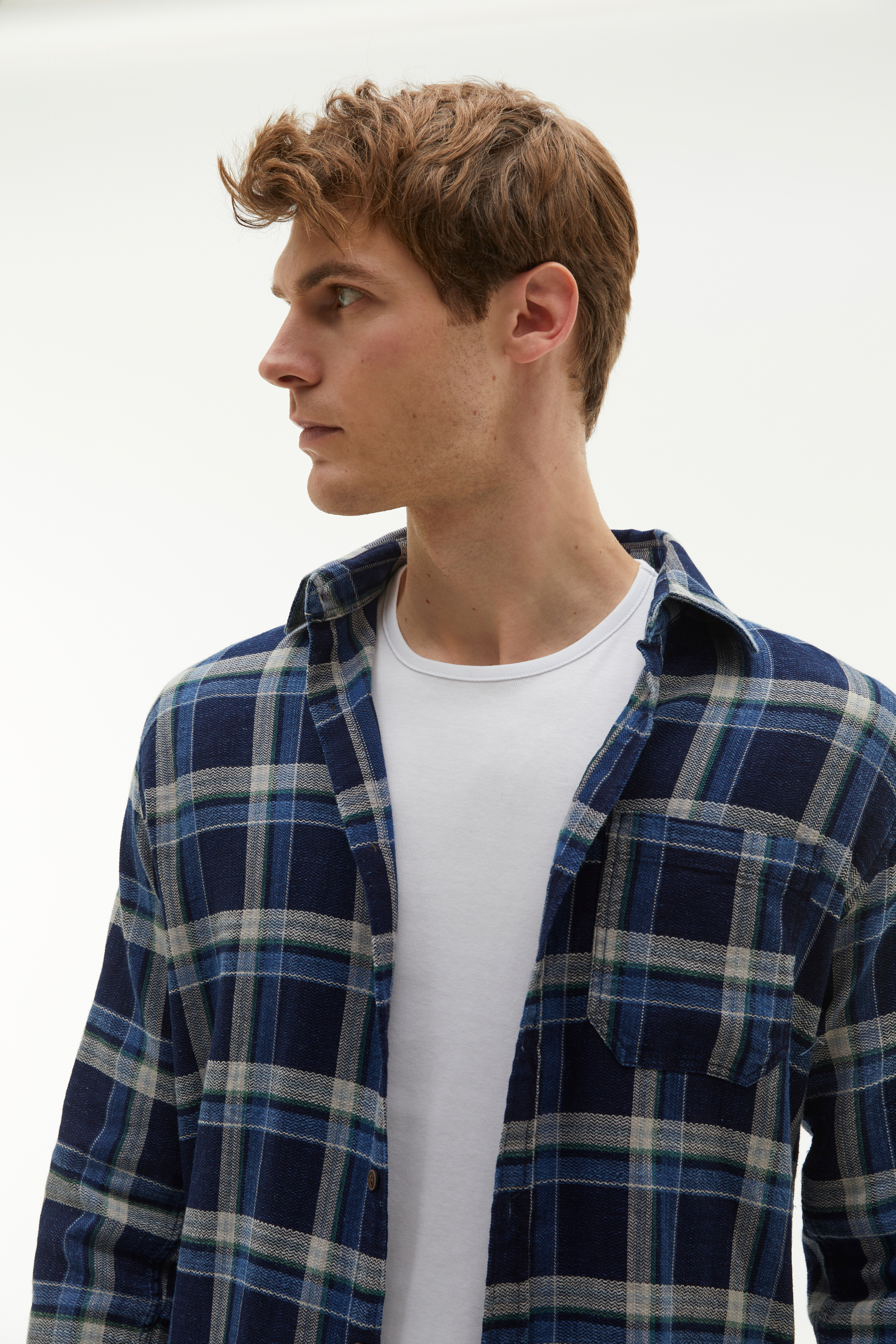 EKOSELİ REGULAR FIT UZUN KOLLU GÖMLEK