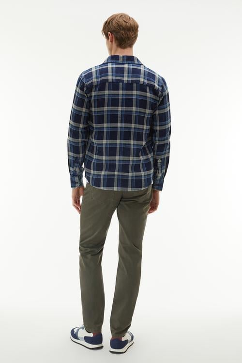 EKOSELİ REGULAR FIT UZUN KOLLU GÖMLEK