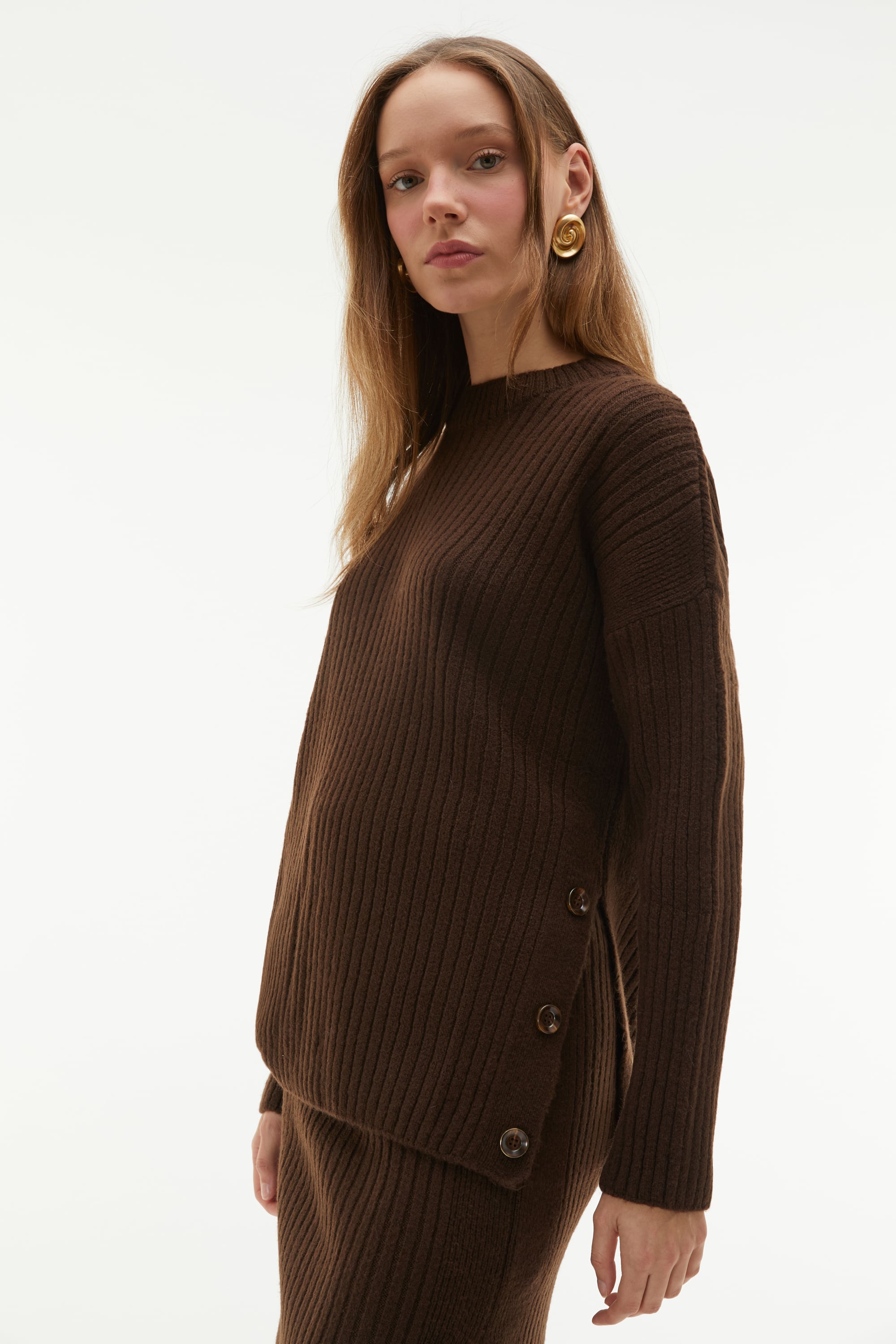 DÜĞME DETAYLI KAZAK