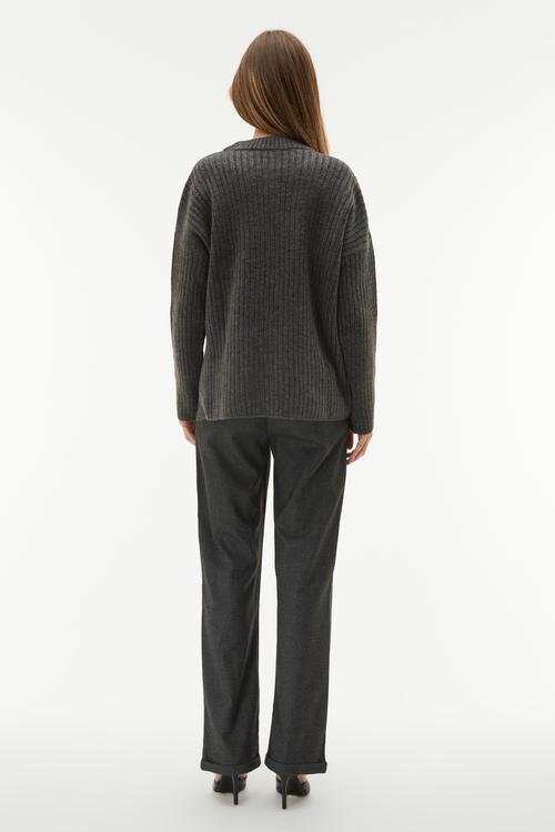 DÜĞME DETAYLI KAZAK