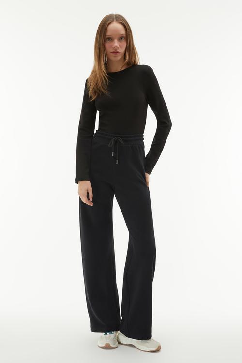  BİSİKLET YAKA FITTED UZUN KOLLU T-SHIRT