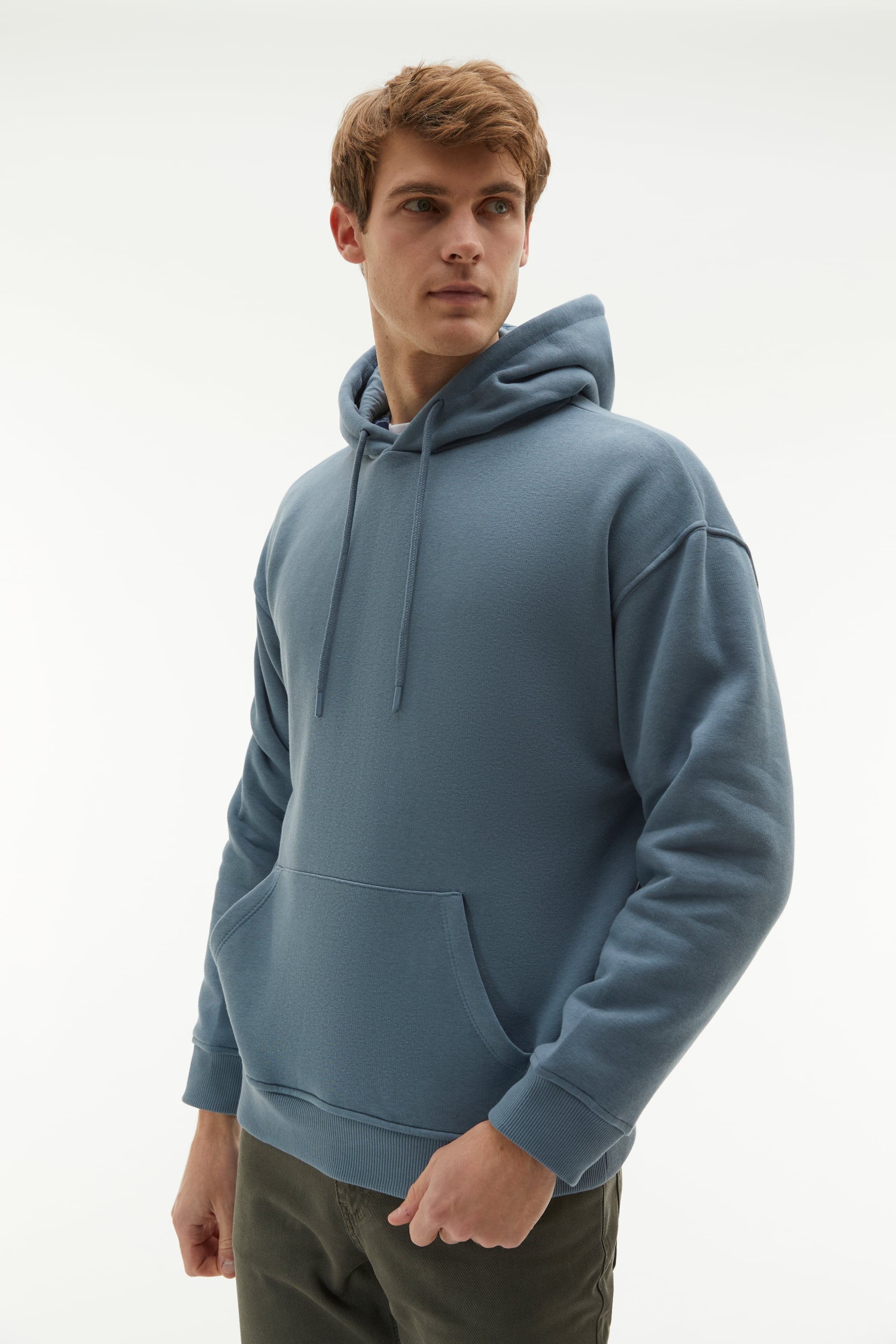 KAPÜŞONLU SWEATSHIRT