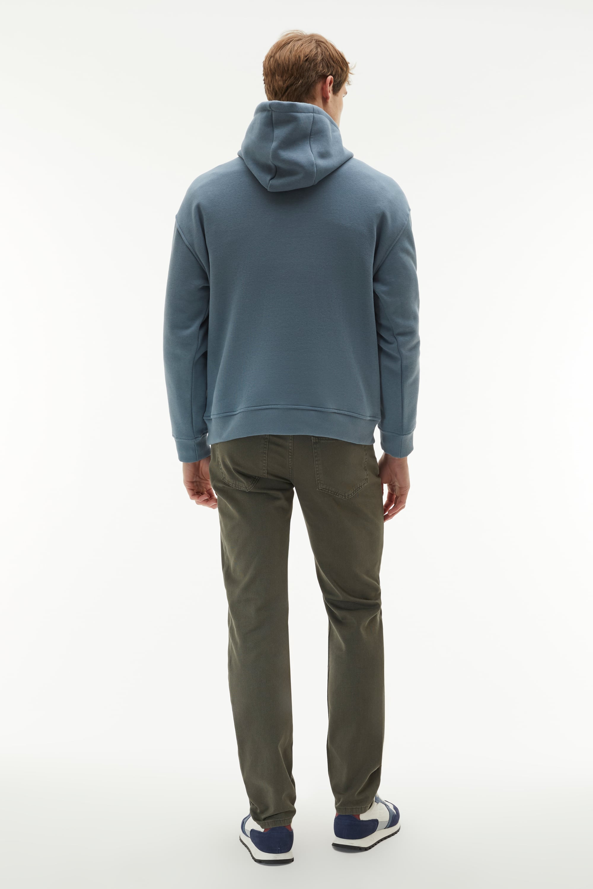 KAPÜŞONLU SWEATSHIRT