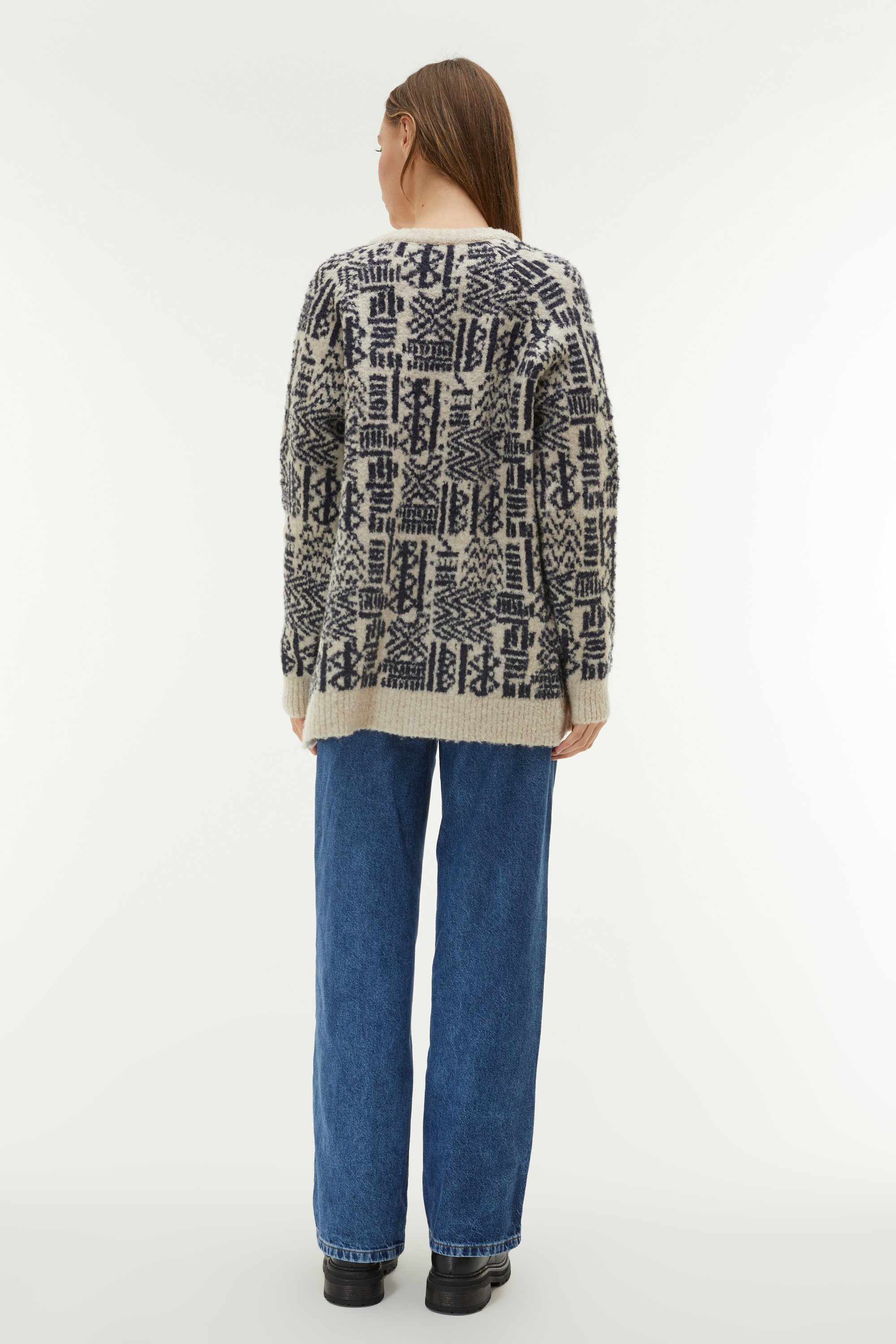 JAKARLI LOOSE FIT HIRKA