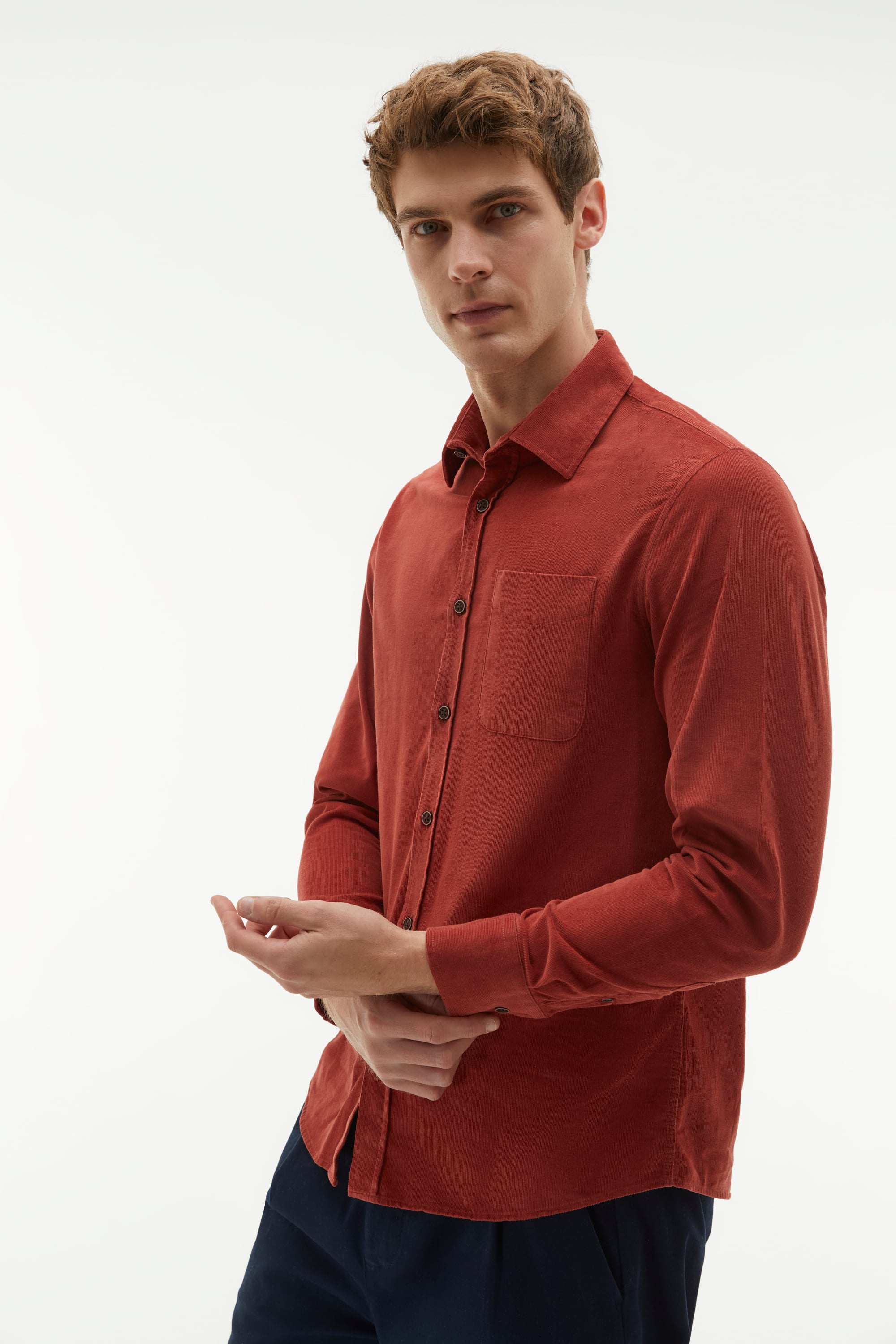 REGULAR FIT KADİFE UZUN KOLLU GÖMLEK