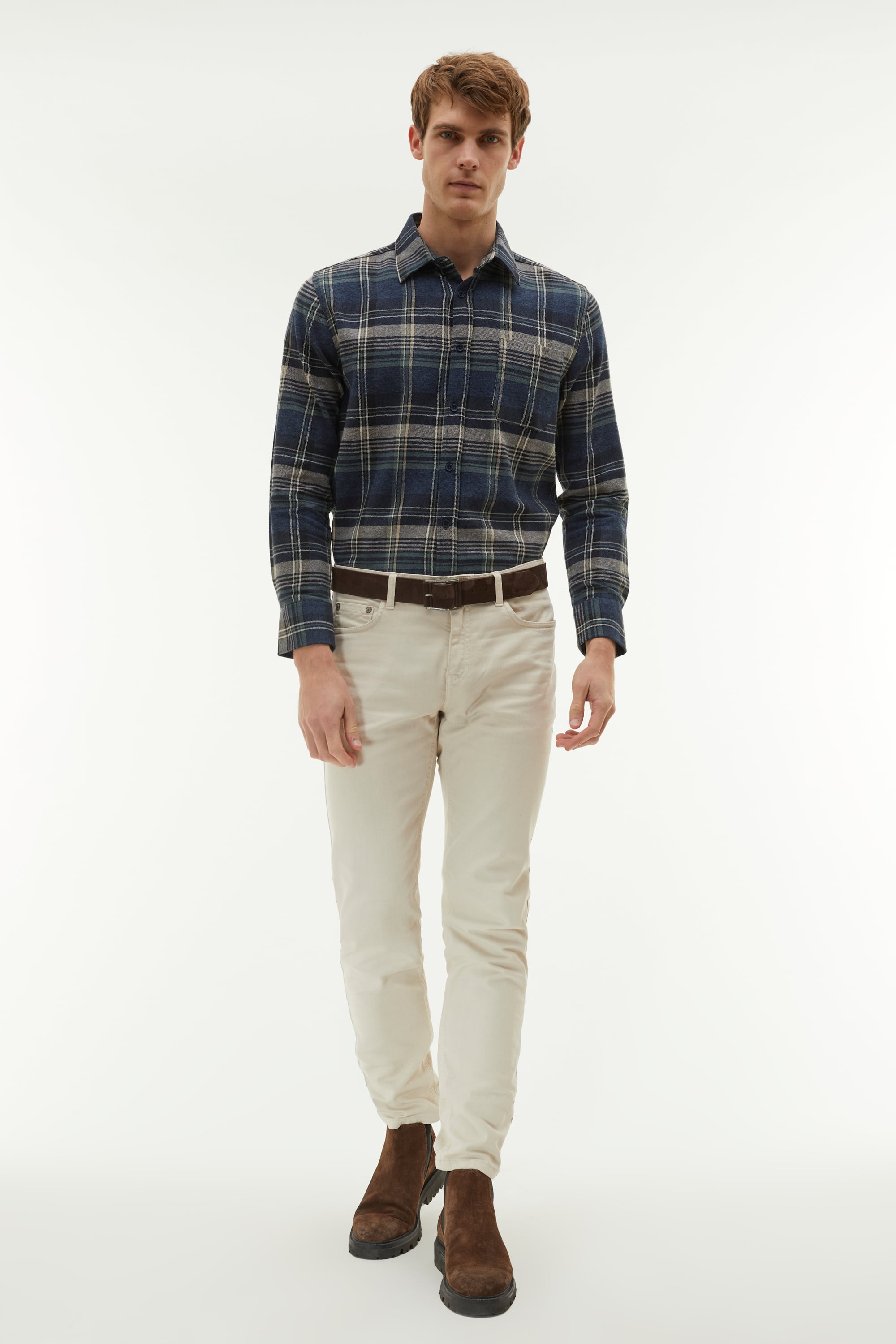 REGULAR FIT EKOSELİ UZUN KOLLU GÖMLEK