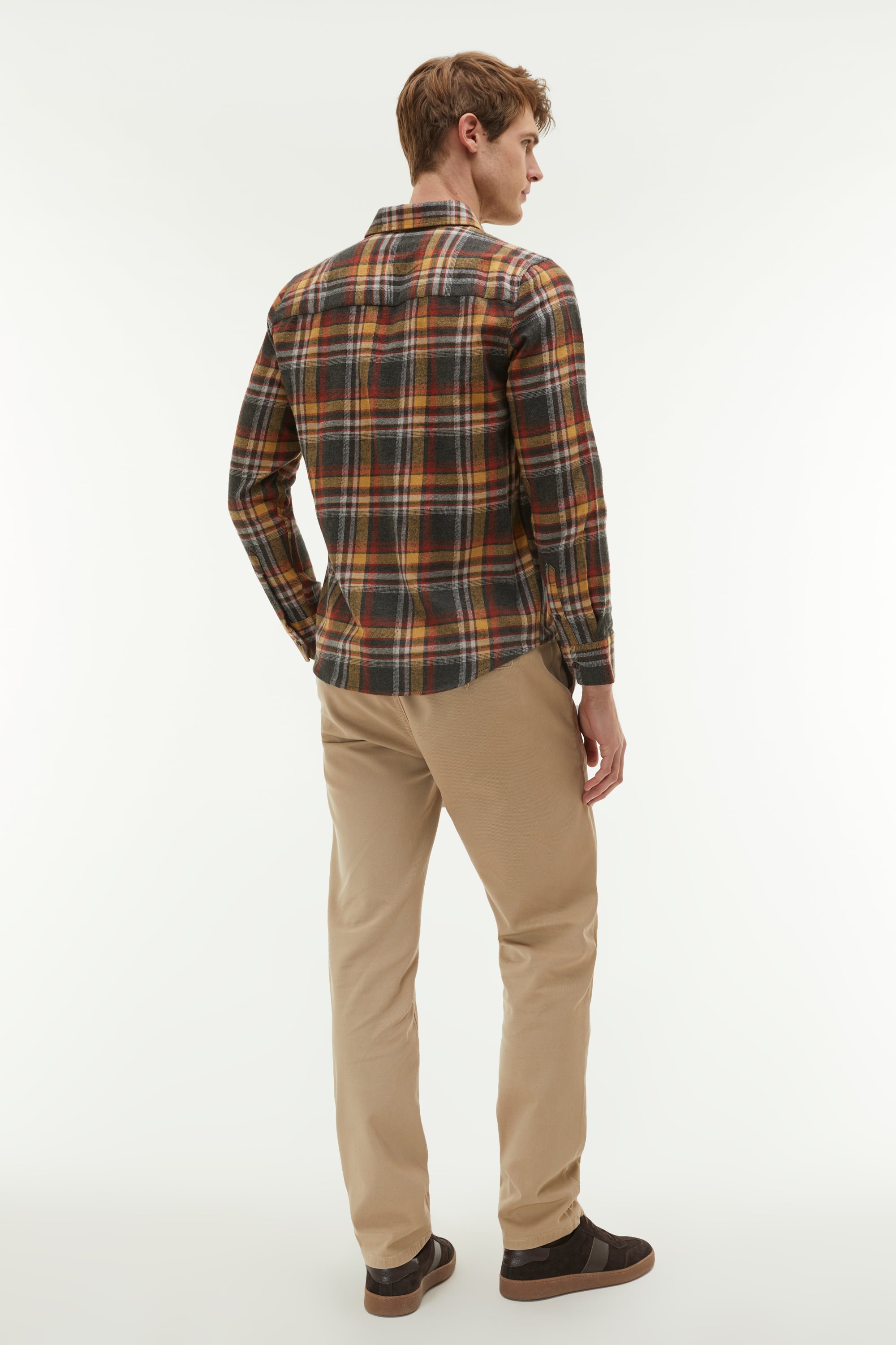 REGULAR FIT EKOSELİ UZUN KOLLU GÖMLEK