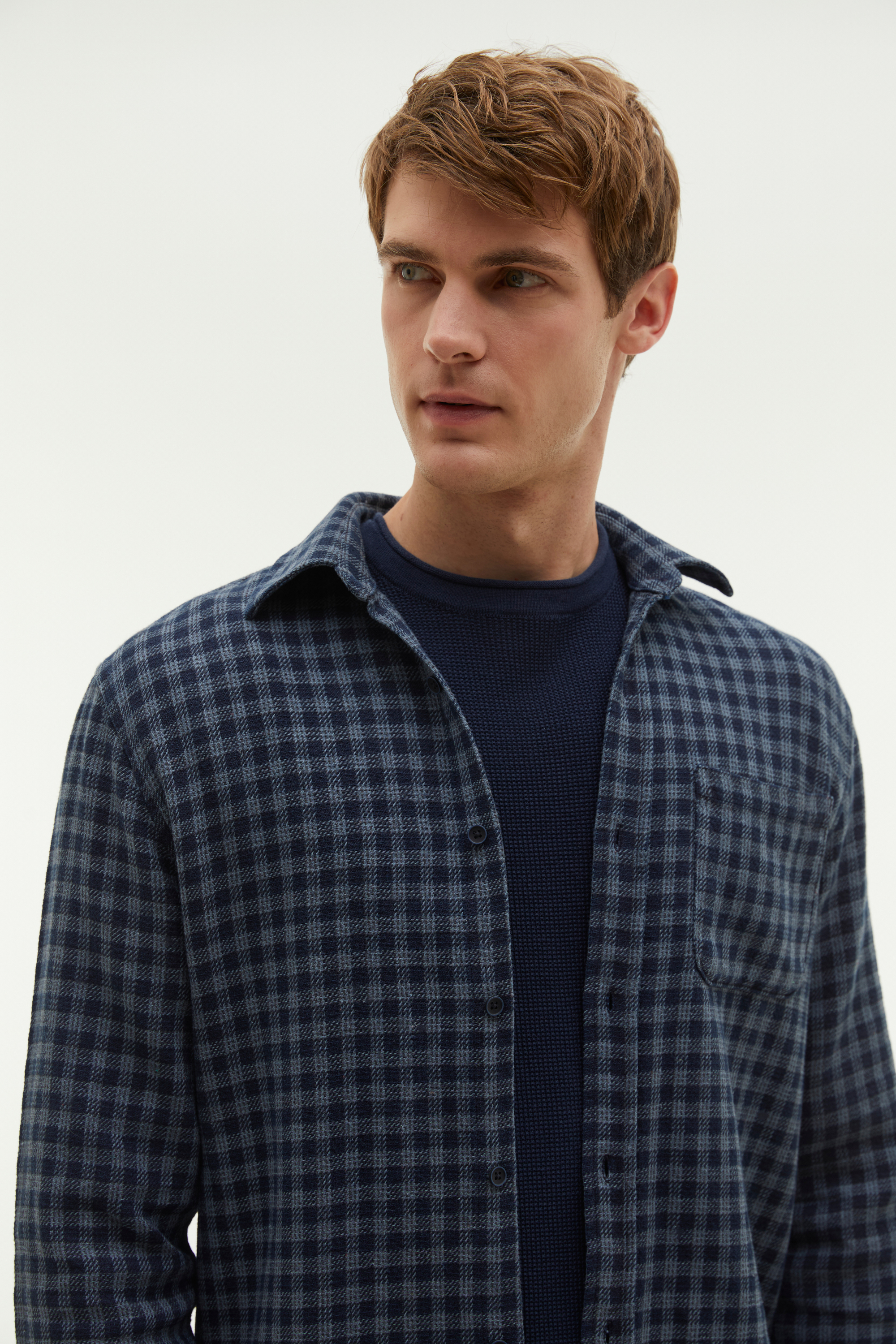 EKOSELİ REGULAR FIT UZUN KOLLU GÖMLEK