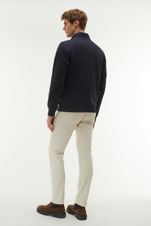  FERMUARLI DİK YAKA SWEATSHIRT