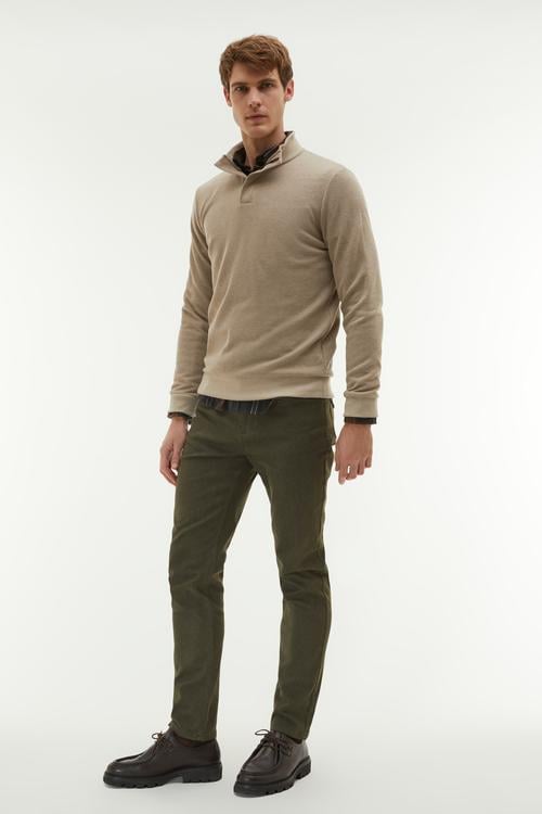  DİK YAKA SWEATSHIRT