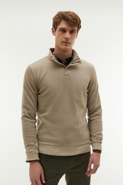  DİK YAKA SWEATSHIRT