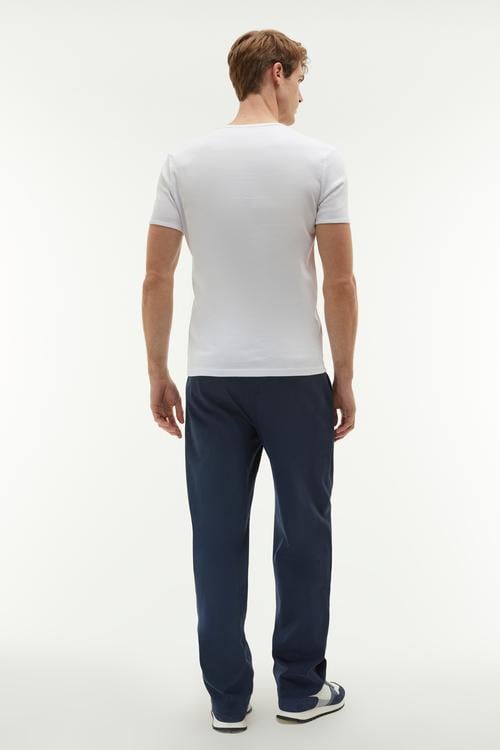 V YAKA REGULAR FIT T-SHIRT