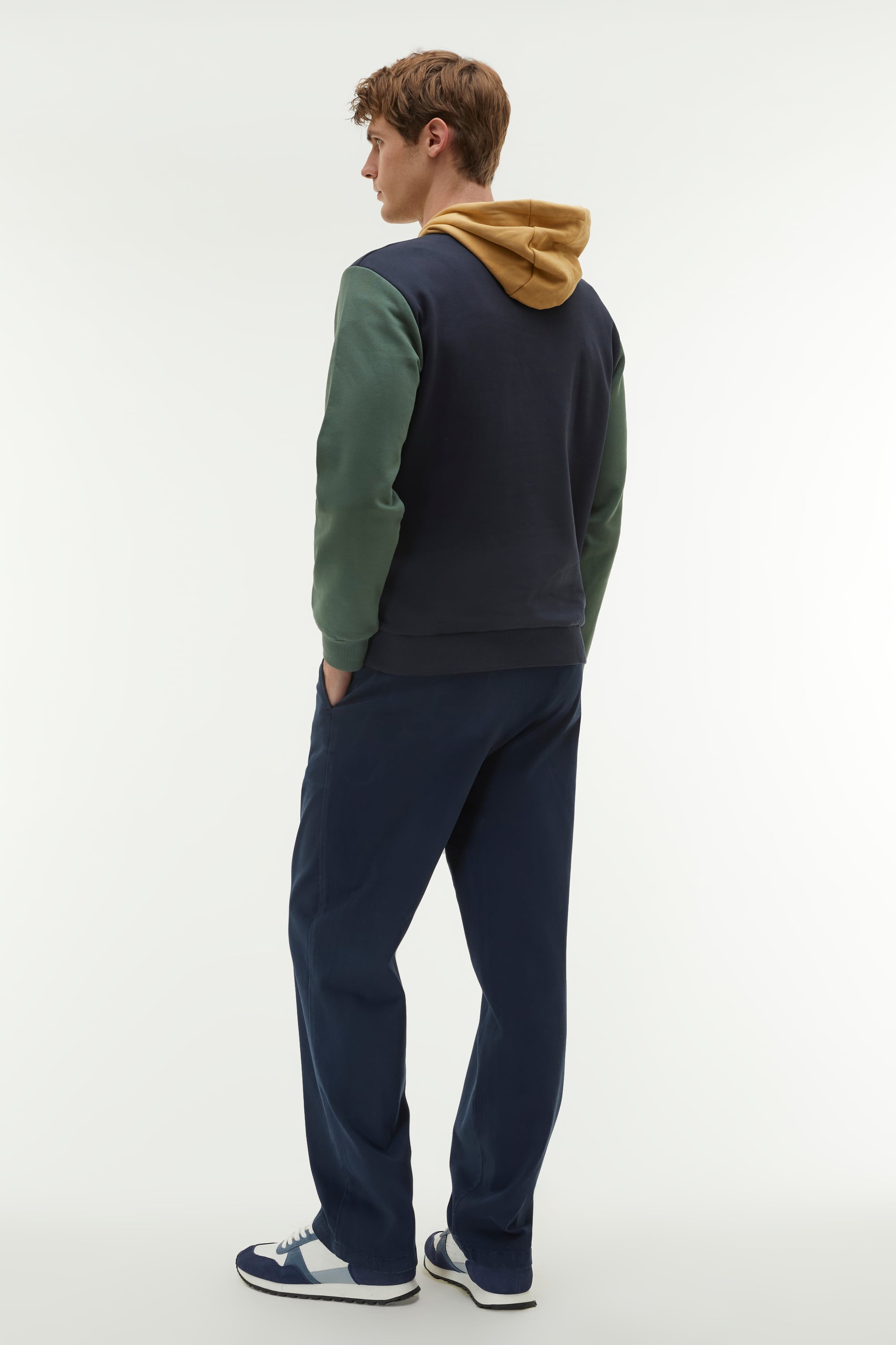 RENK BLOKLU KAPÜŞONLU SWEATSHIRT