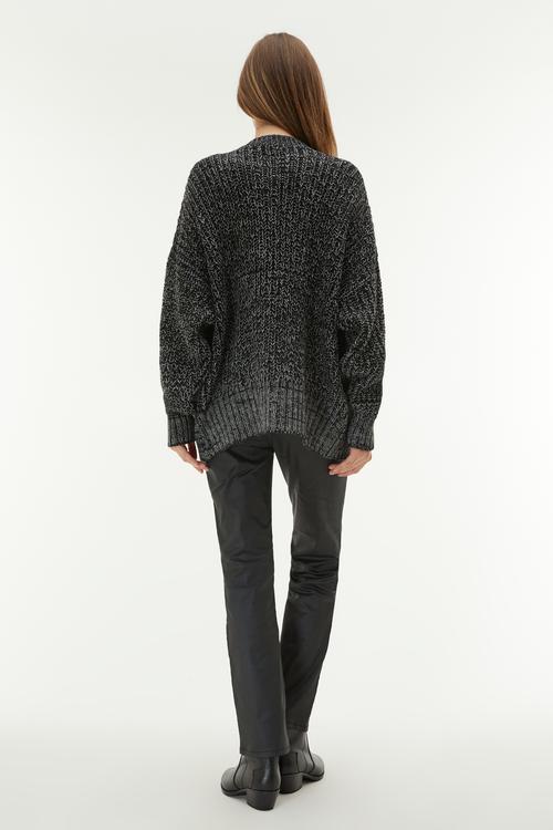  DÜĞMELİ OVERSIZE HIRKA