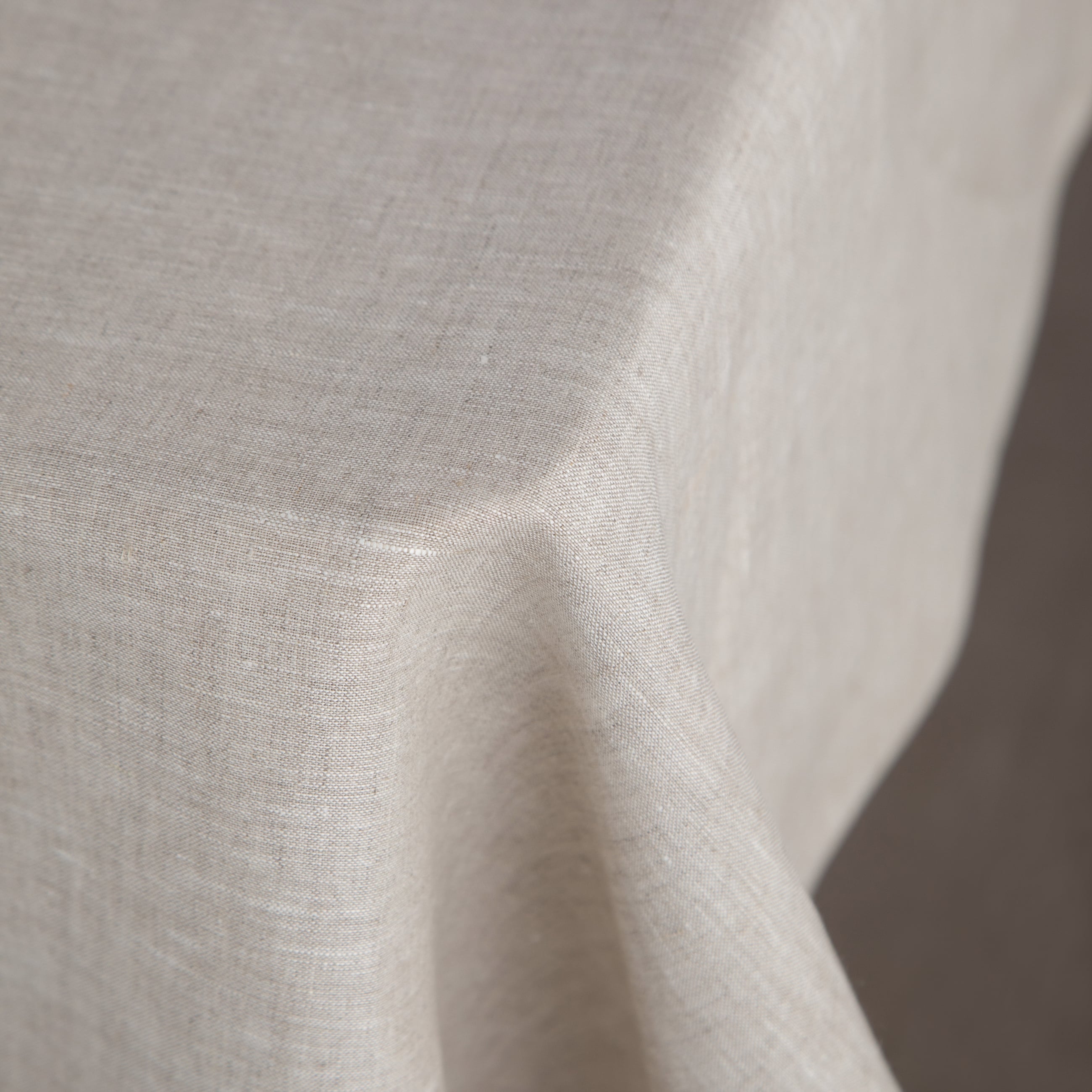 WHITNEY KETEN MASA ÖRTÜSÜ BEJ 140x180