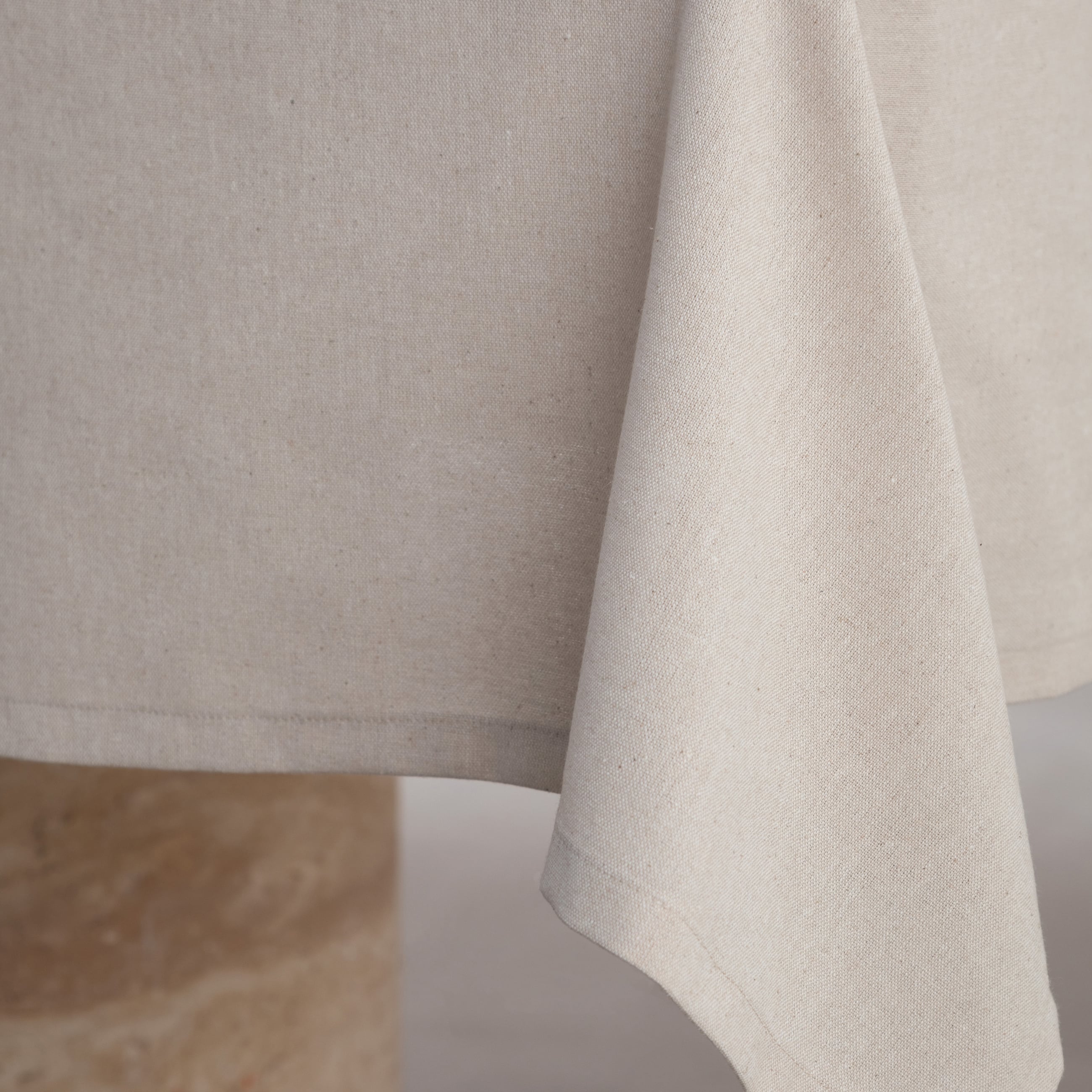 BETTY MASA ÖRTÜSÜ BEJ 160X220