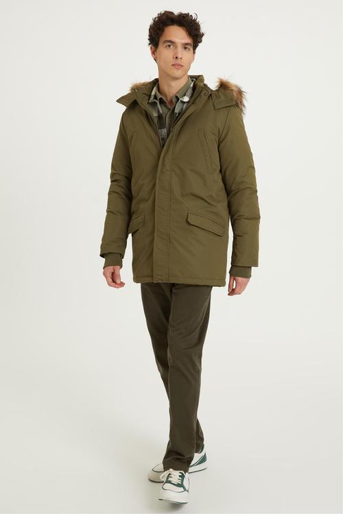 ÇIKARILABİLİR KAPÜŞONLU PARKA