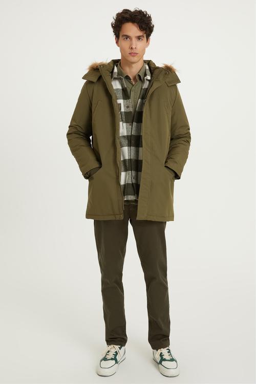 ÇIKARILABİLİR KAPÜŞONLU PARKA