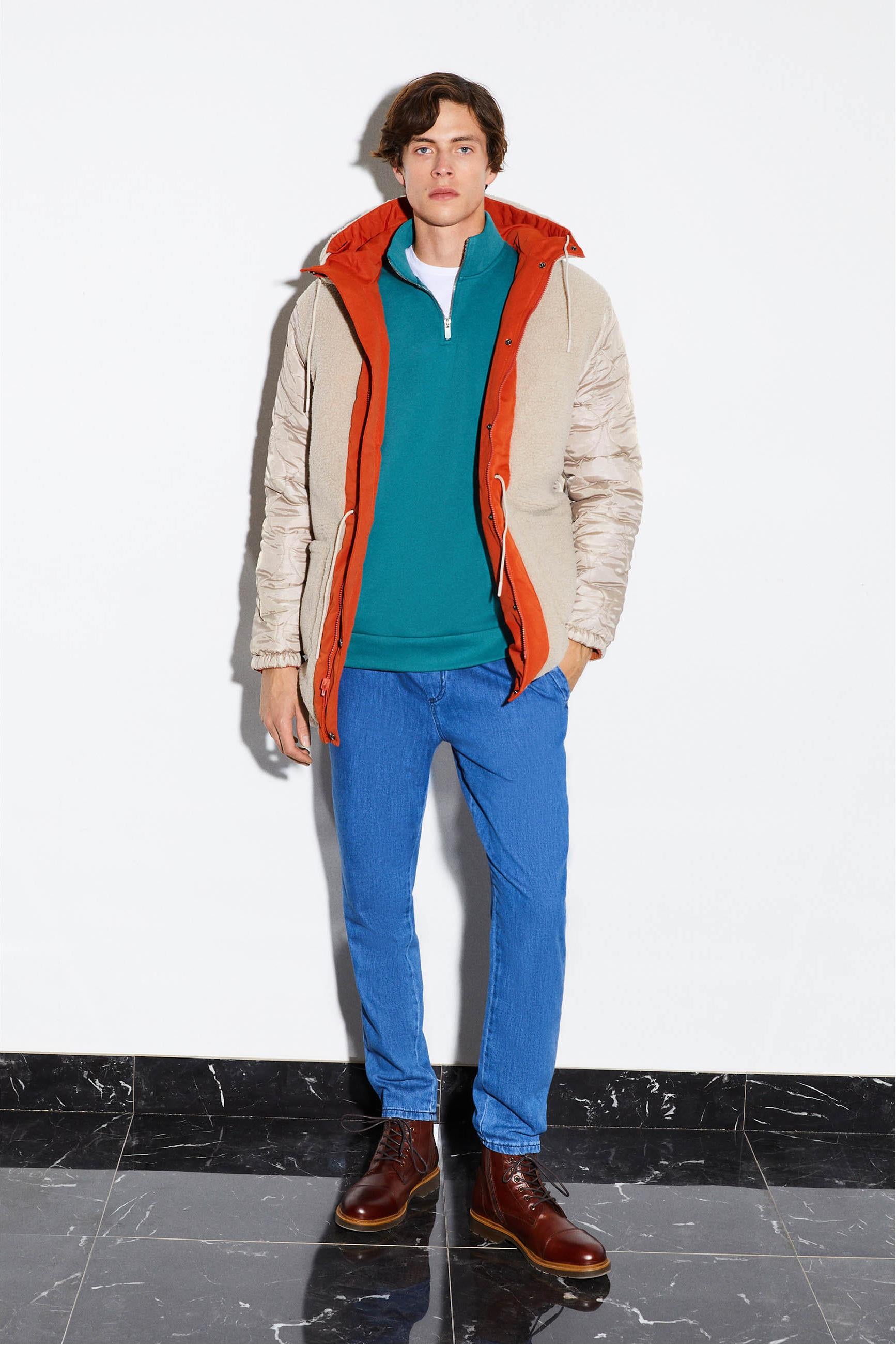 KAPÜŞONLU ÇİFT TARAFLI MONT