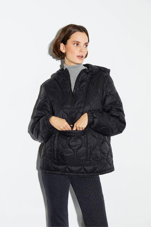  KANGURU CEPLİ KAPİTONELİ MONT