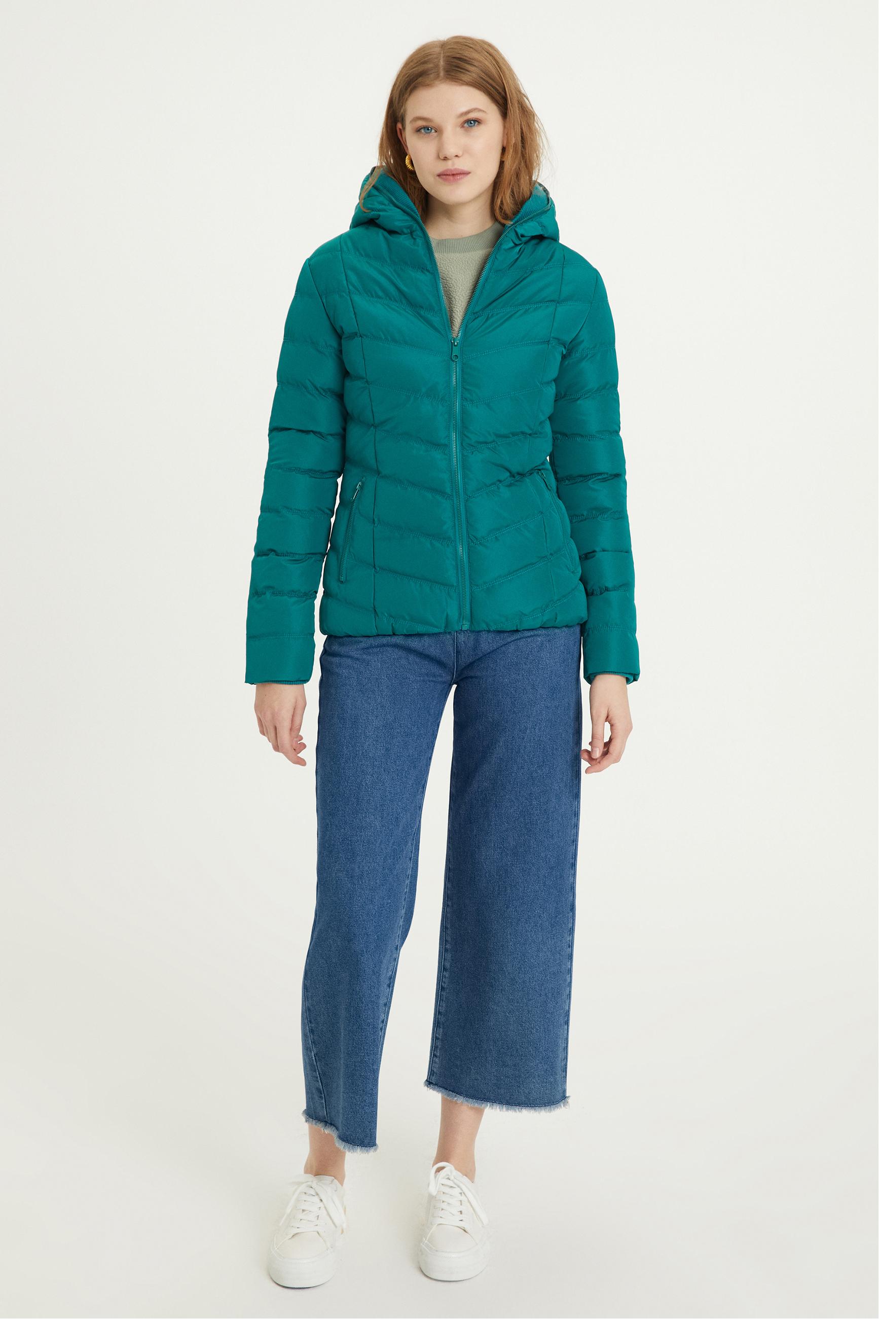 KAPÜŞONLU ŞİŞME MONT