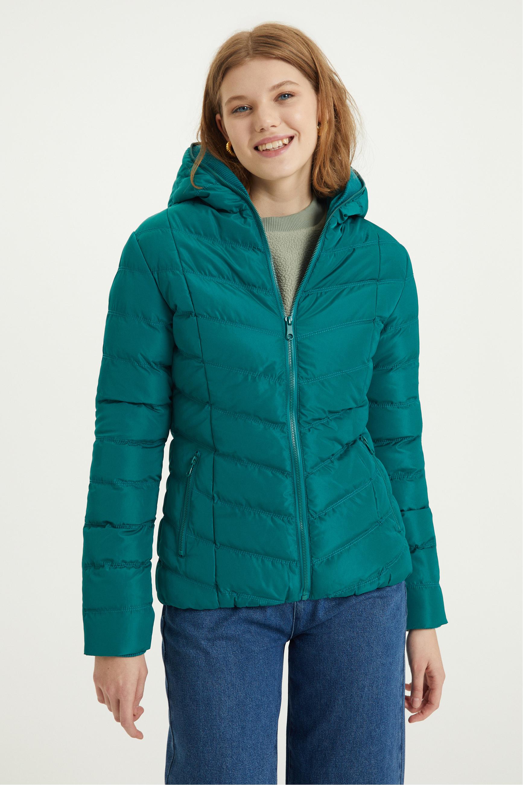 KAPÜŞONLU ŞİŞME MONT