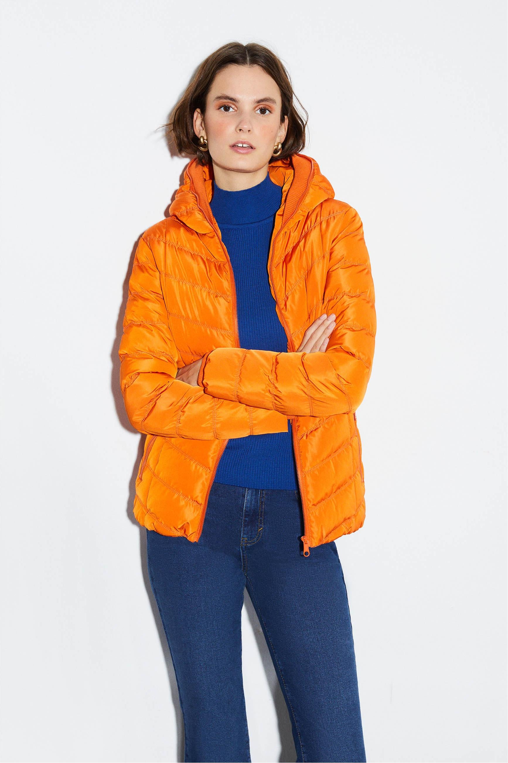 KAPÜŞONLU ŞİŞME MONT