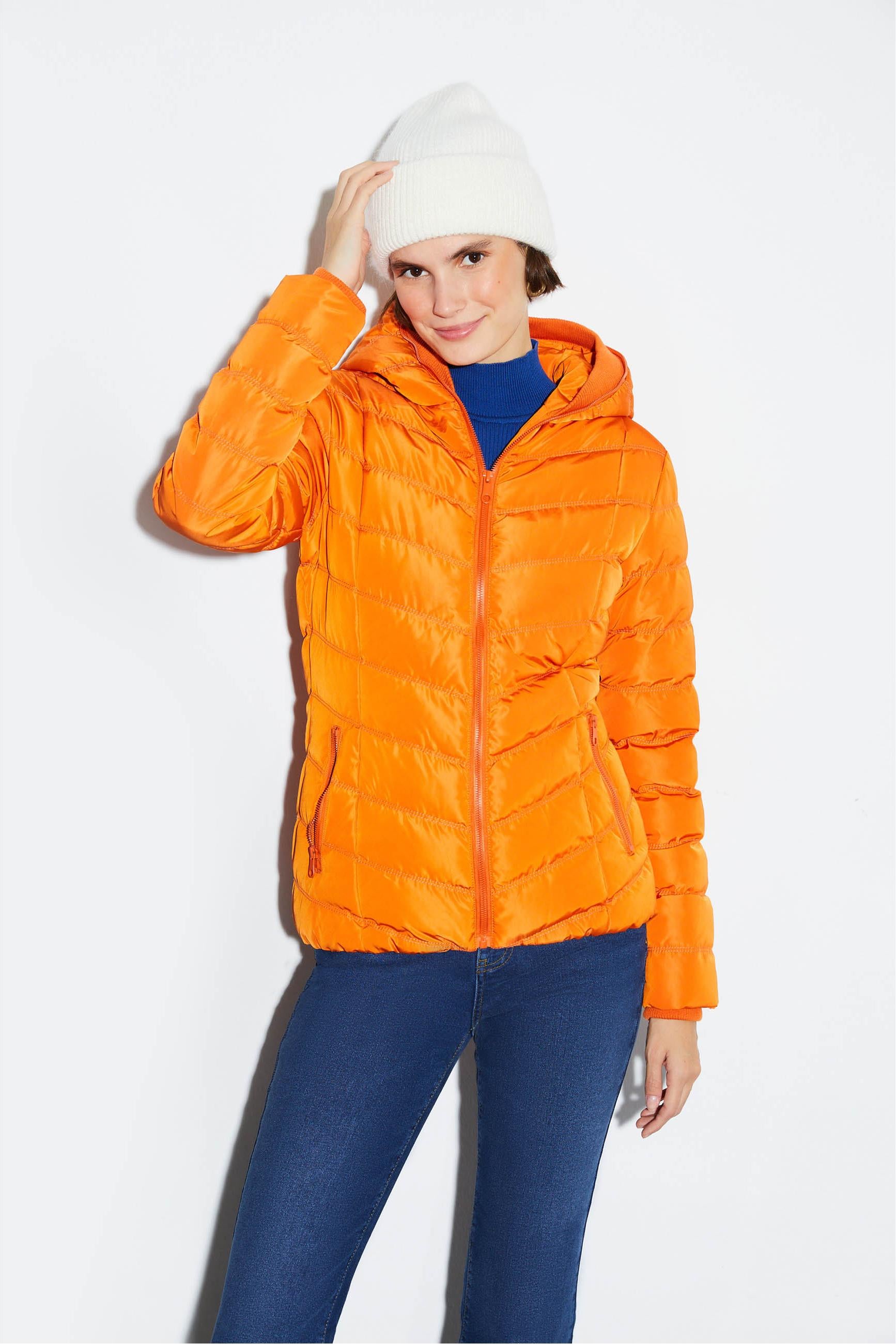 KAPÜŞONLU ŞİŞME MONT