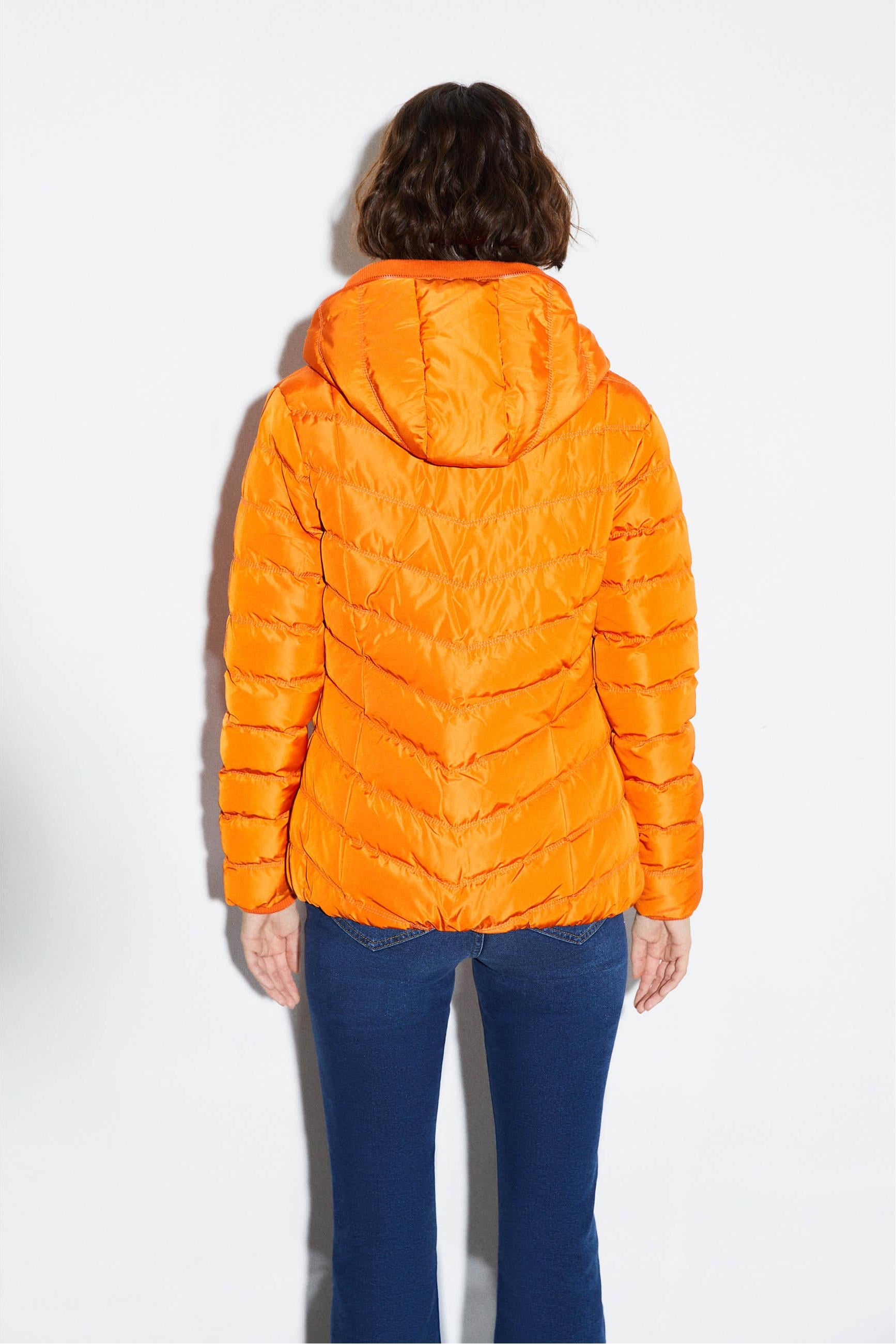 KAPÜŞONLU ŞİŞME MONT