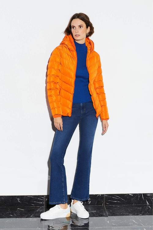  KAPÜŞONLU ŞİŞME MONT