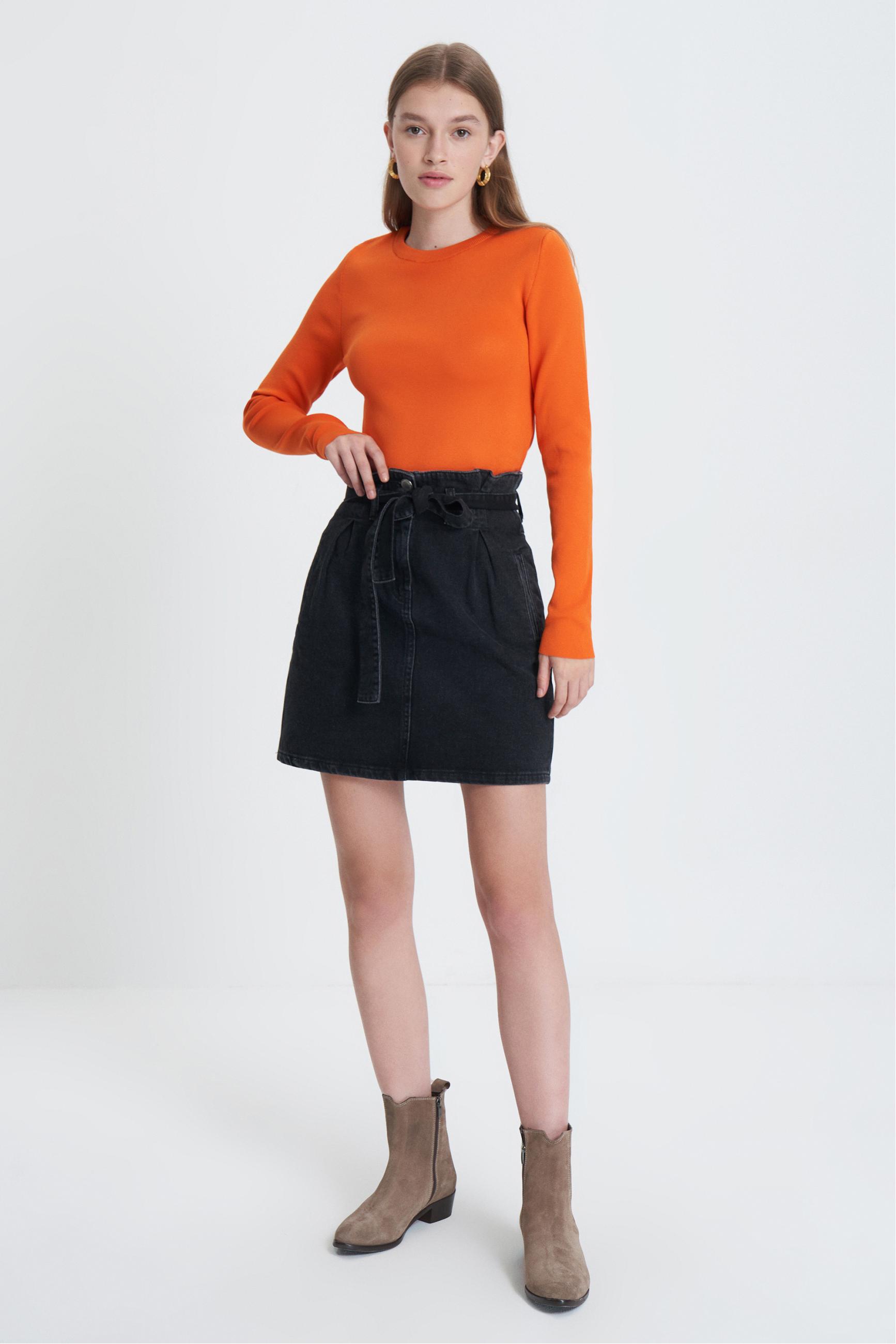 BİSİKLET YAKA BASIC TRİKO KAZAK