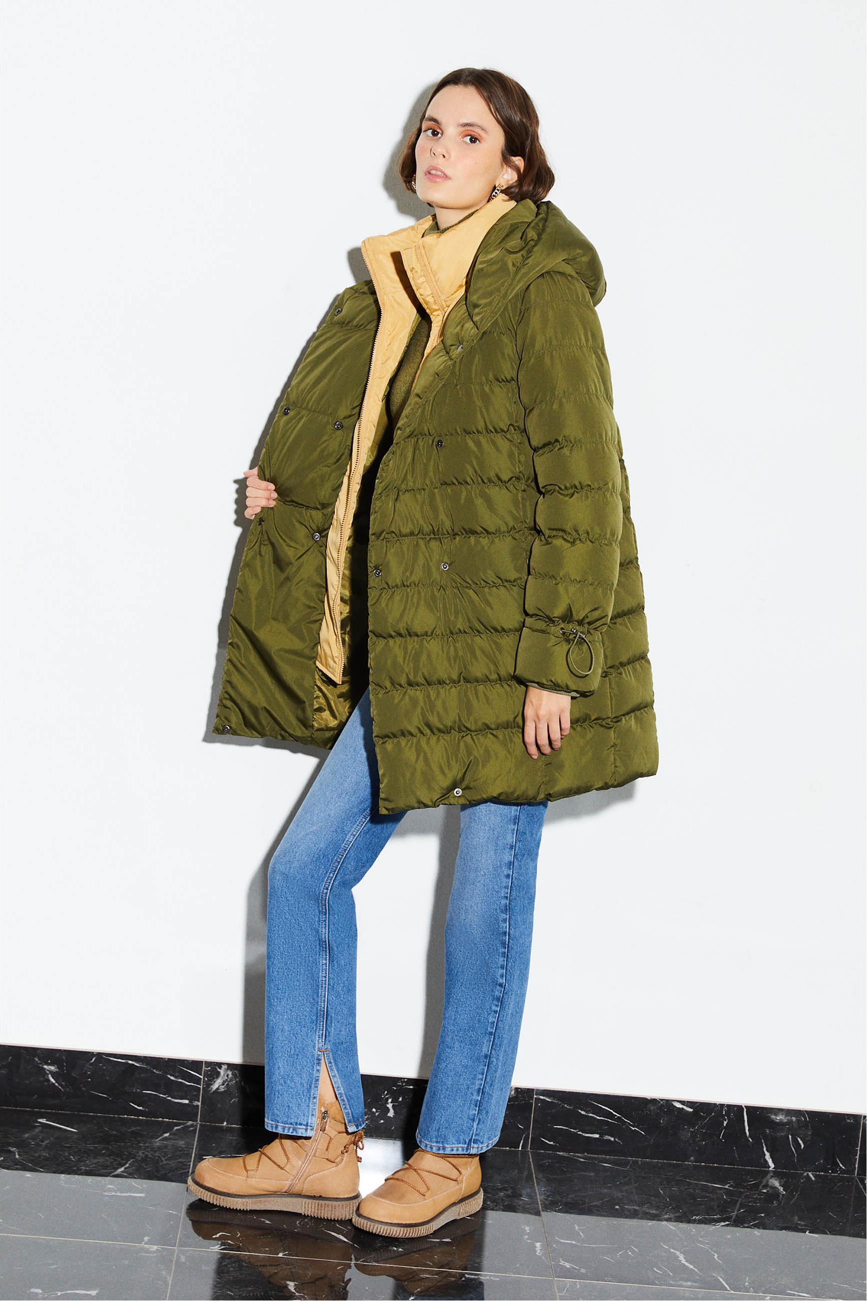 KAPÜŞONLU DÜĞME DETAYLI ŞİŞME MONT