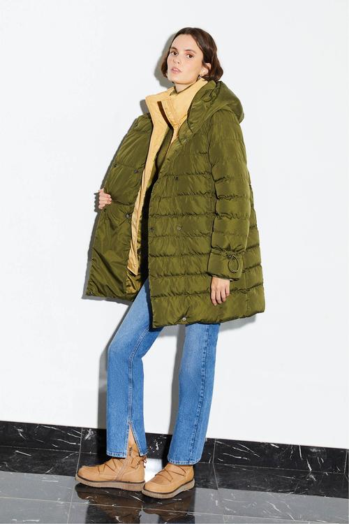  KAPÜŞONLU DÜĞME DETAYLI ŞİŞME MONT