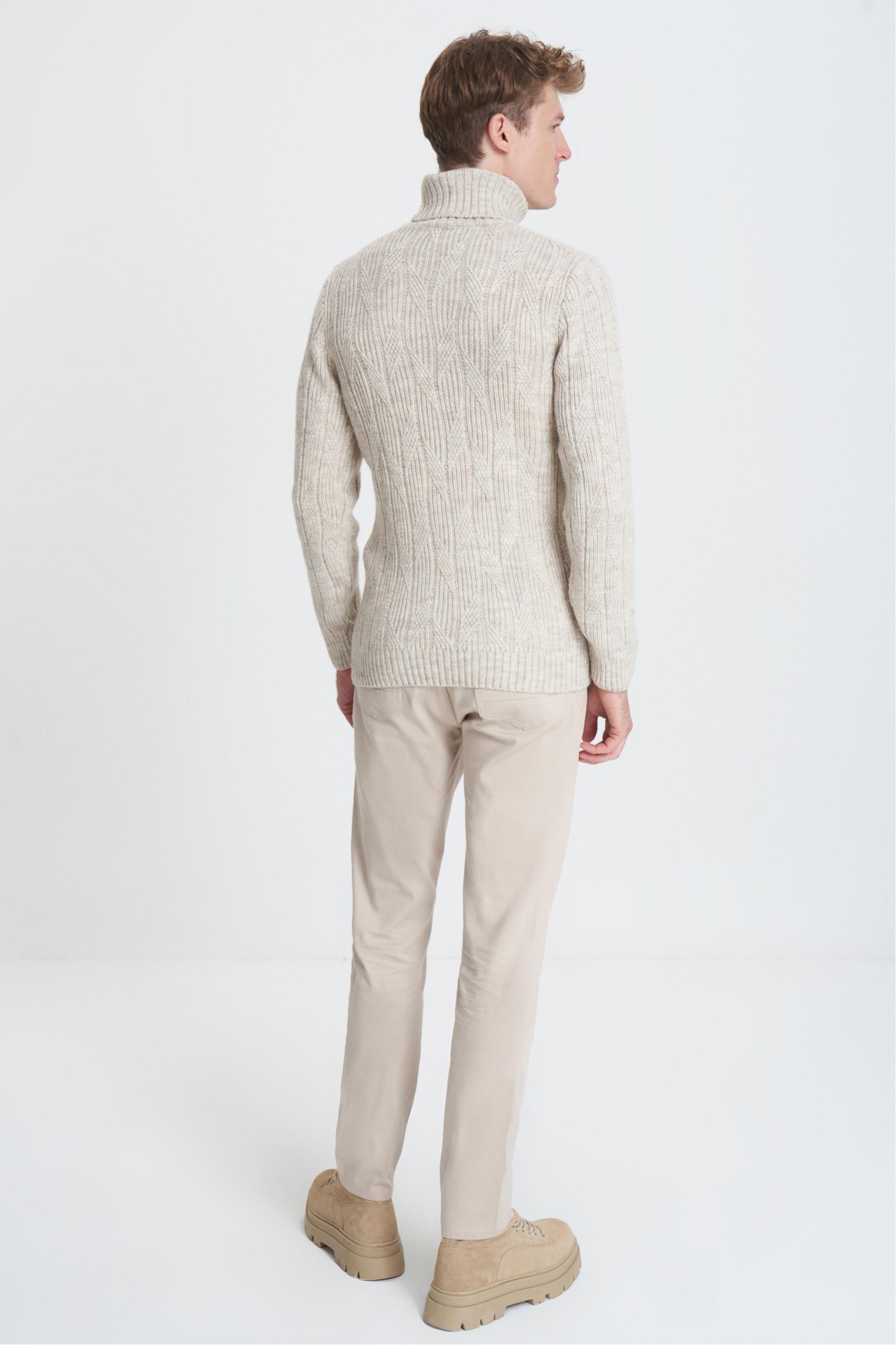 BALIKÇI YAKA ÖRGÜLÜ KAZAK