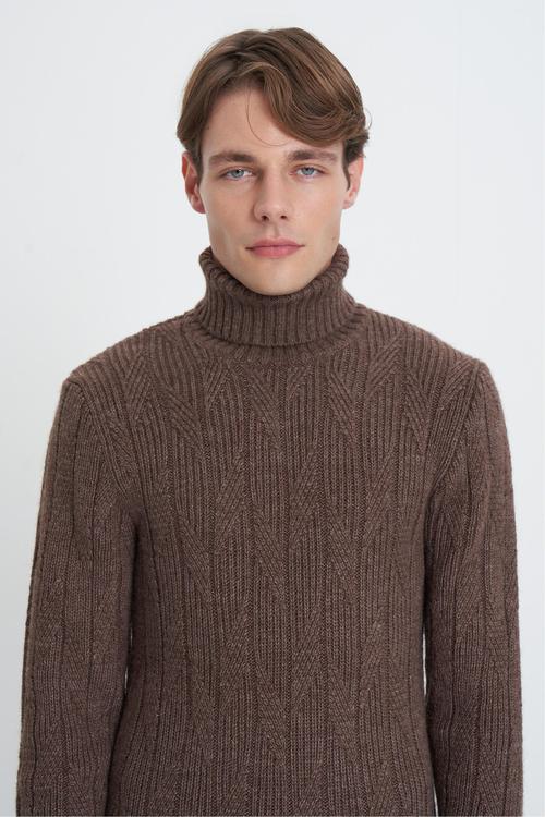  BALIKÇI YAKA ÖRGÜLÜ KAZAK