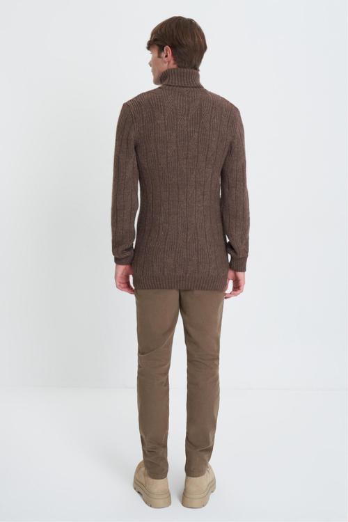  BALIKÇI YAKA ÖRGÜLÜ KAZAK