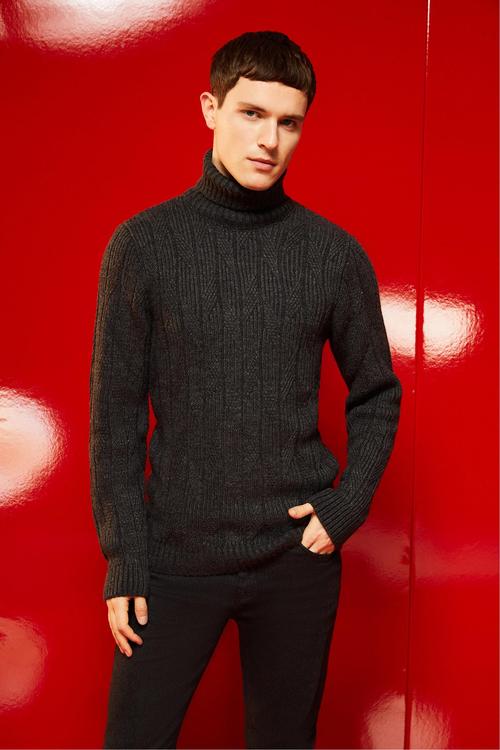  BALIKÇI YAKA ÖRGÜLÜ KAZAK