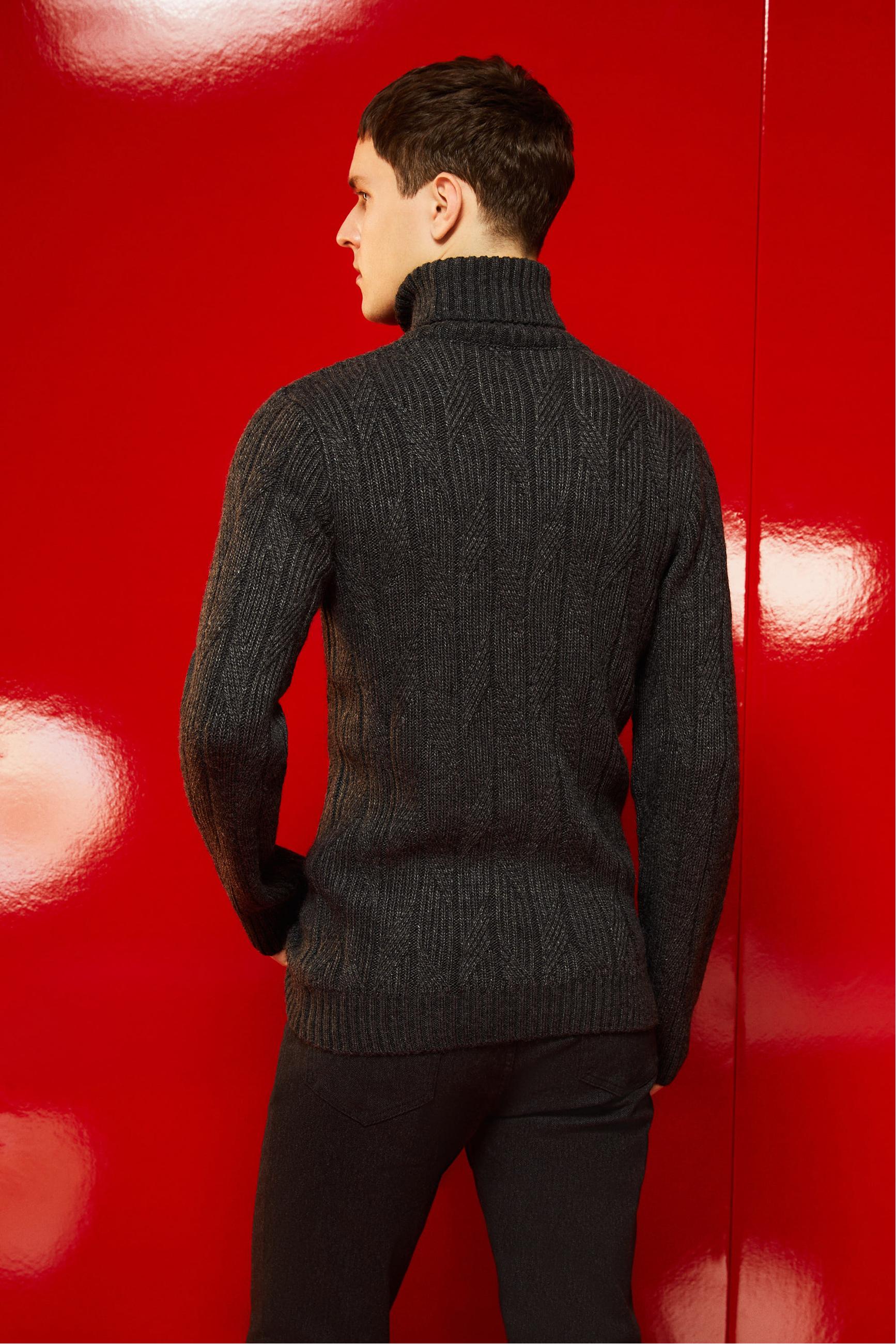 BALIKÇI YAKA ÖRGÜLÜ KAZAK