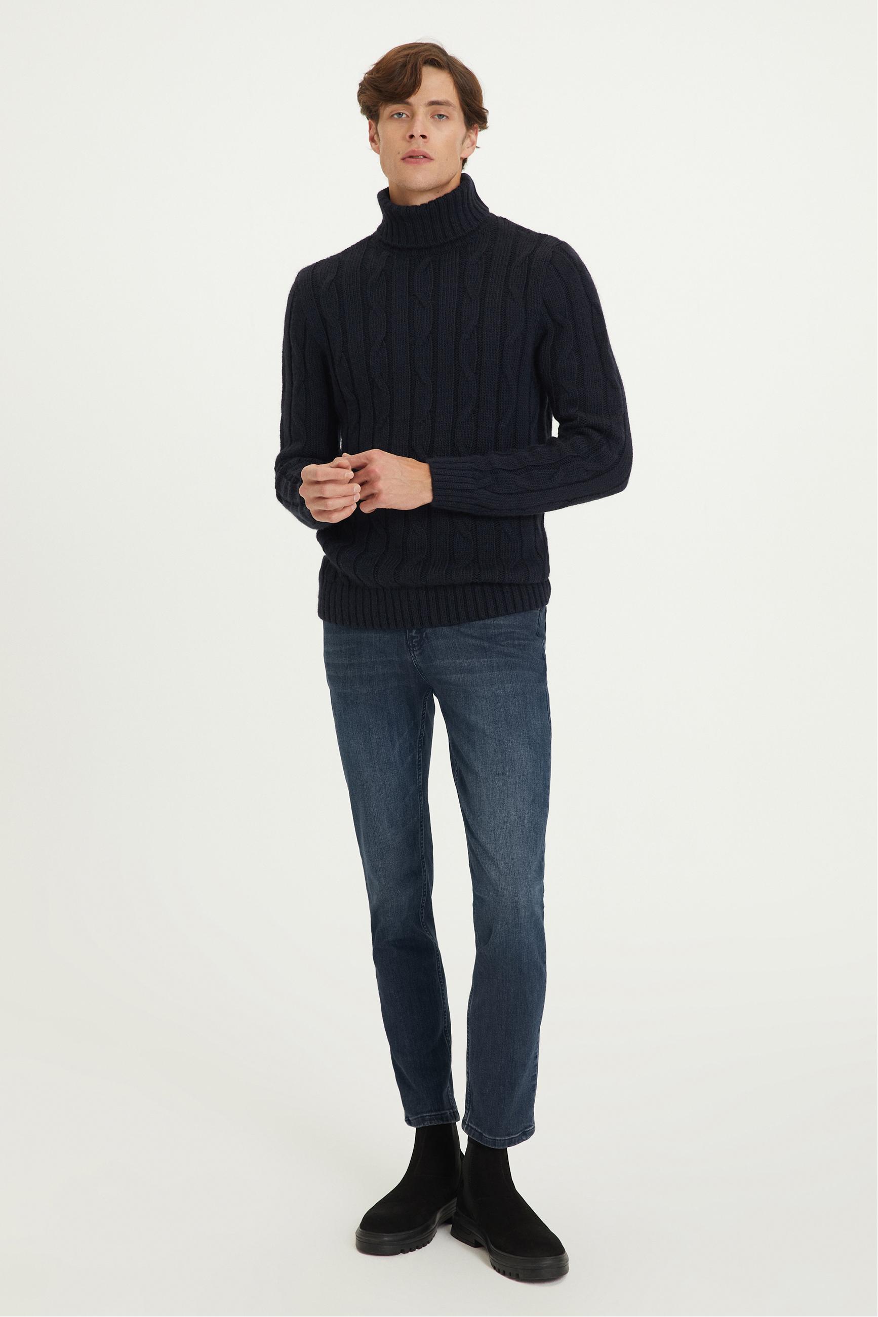 BALIKÇI YAKA SAÇ ÖRGÜ KAZAK