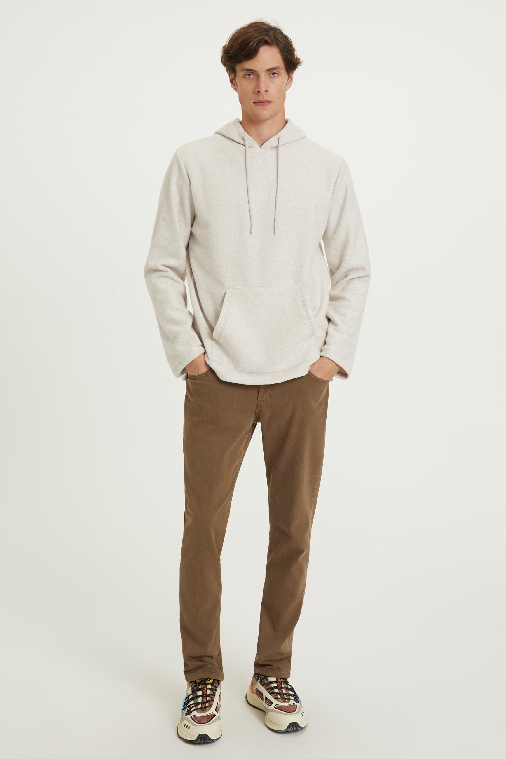 KAPÜŞONLU SWEATSHIRT