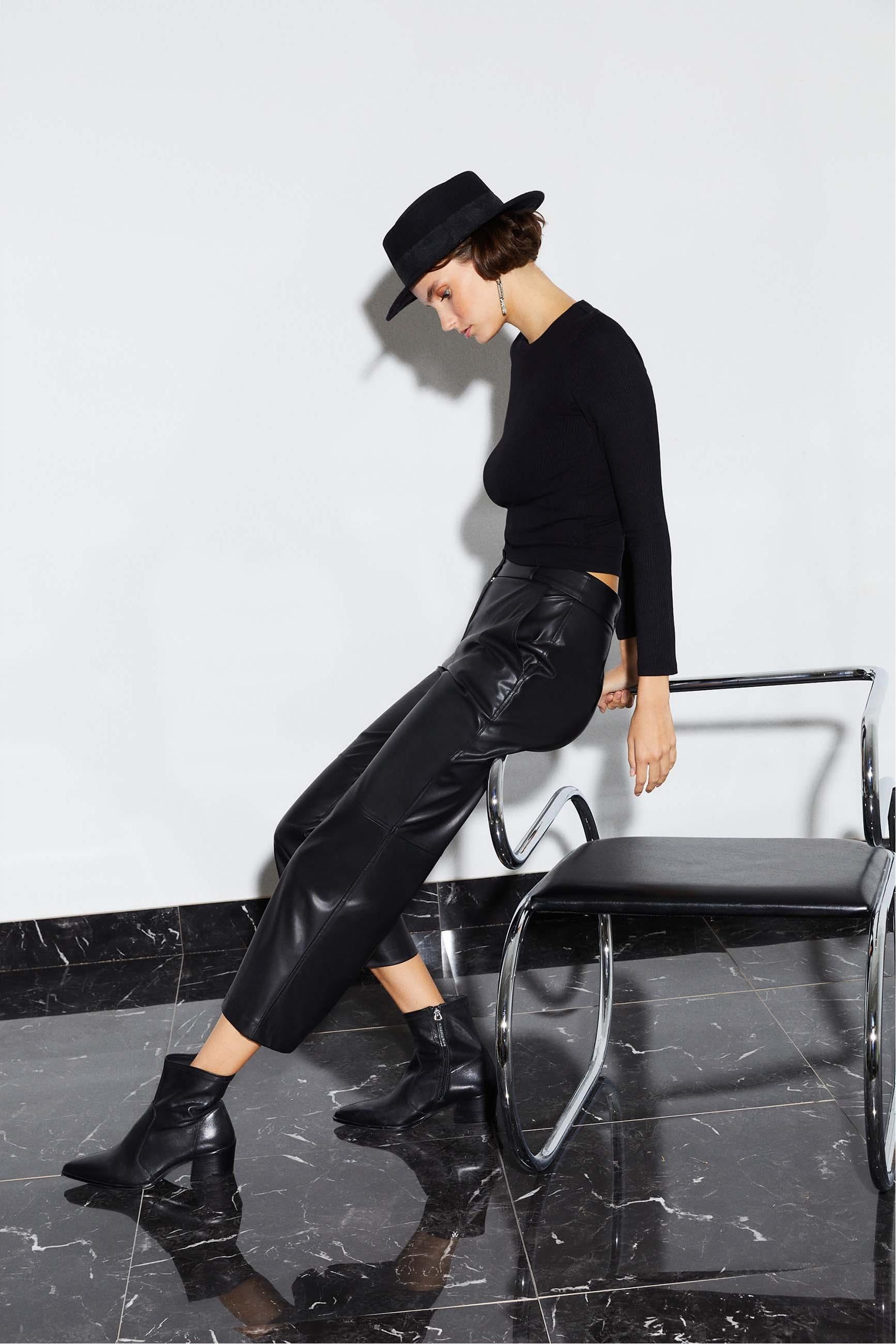 BİSİKLET YAKA UZUN KOLLU BLUZ