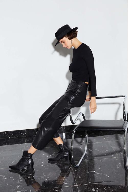  BİSİKLET YAKA UZUN KOLLU BLUZ