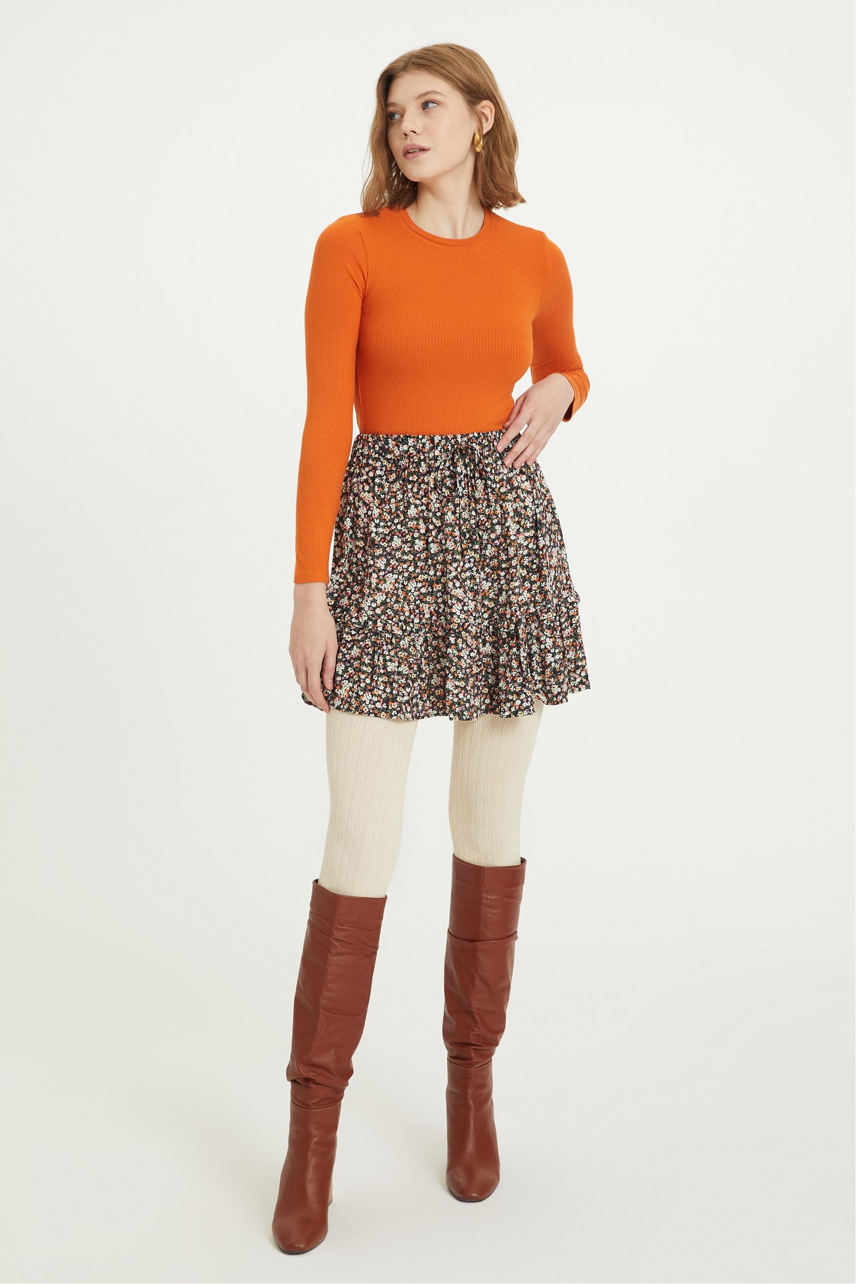 BİSİKLET YAKA UZUN KOLLU BLUZ