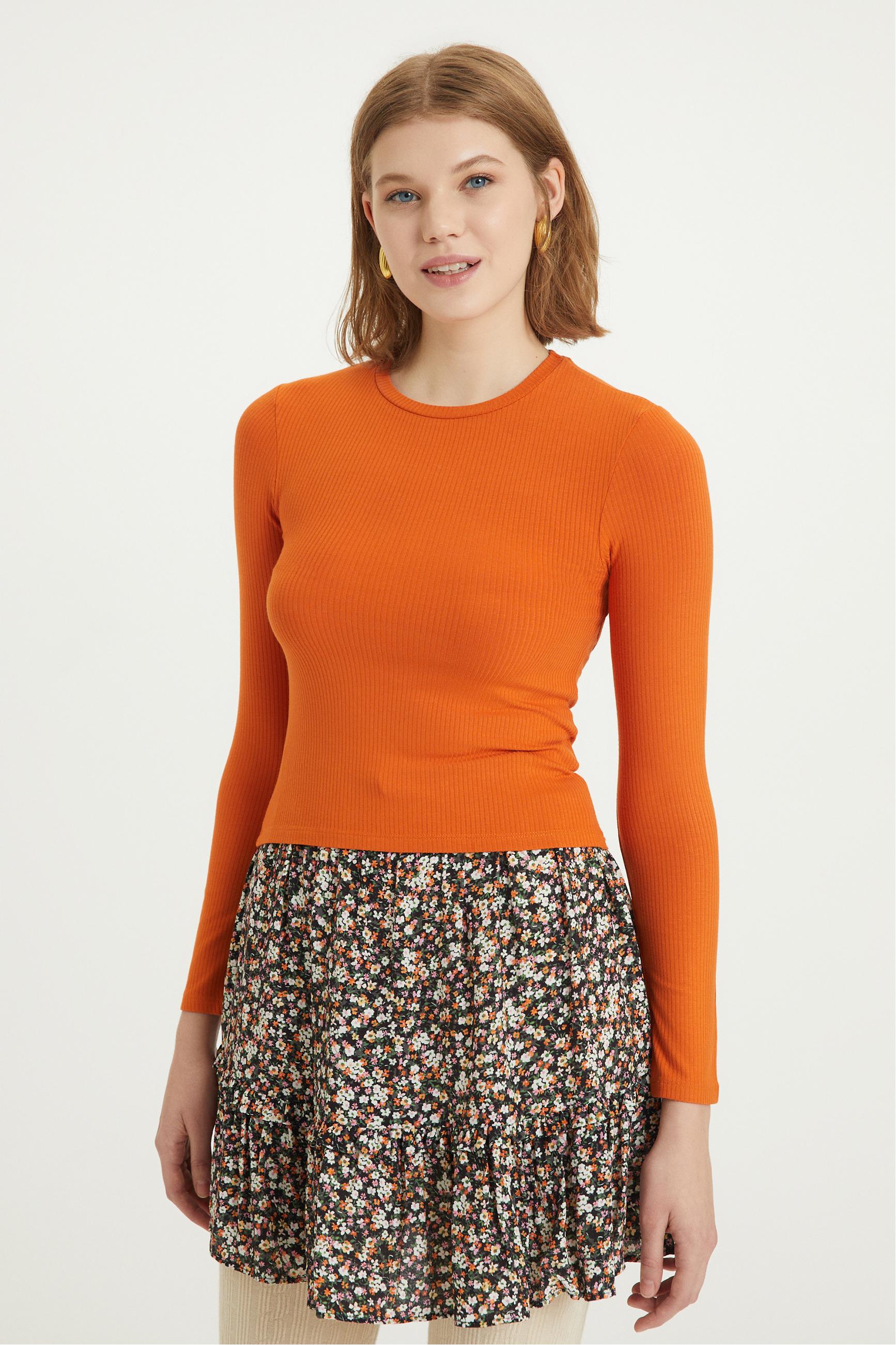 BİSİKLET YAKA UZUN KOLLU BLUZ