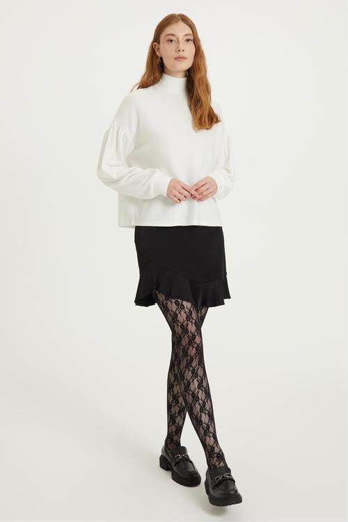  DİK YAKA TRİKO KAZAK