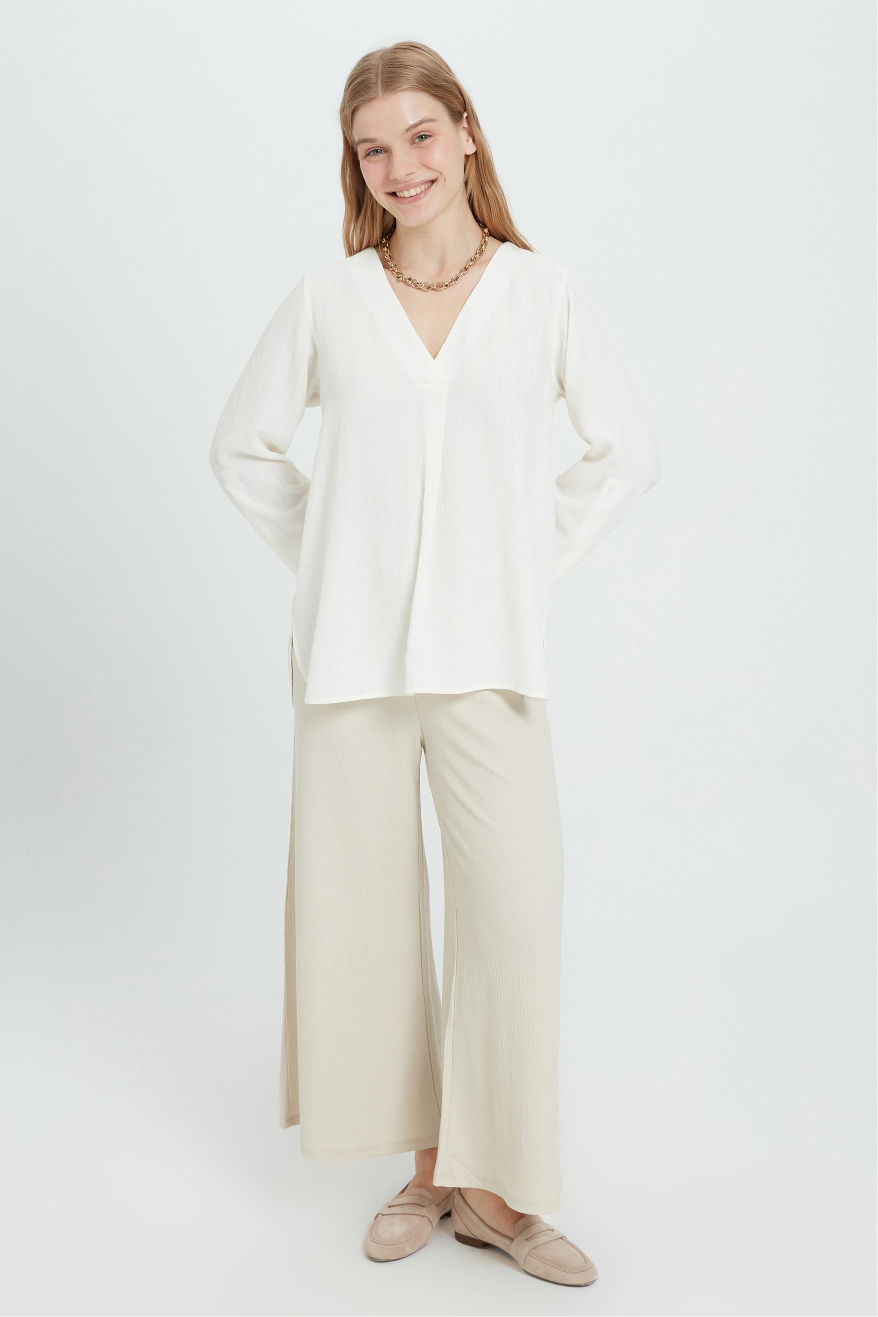 ÇİZGİLİ V YAKA BLUZ